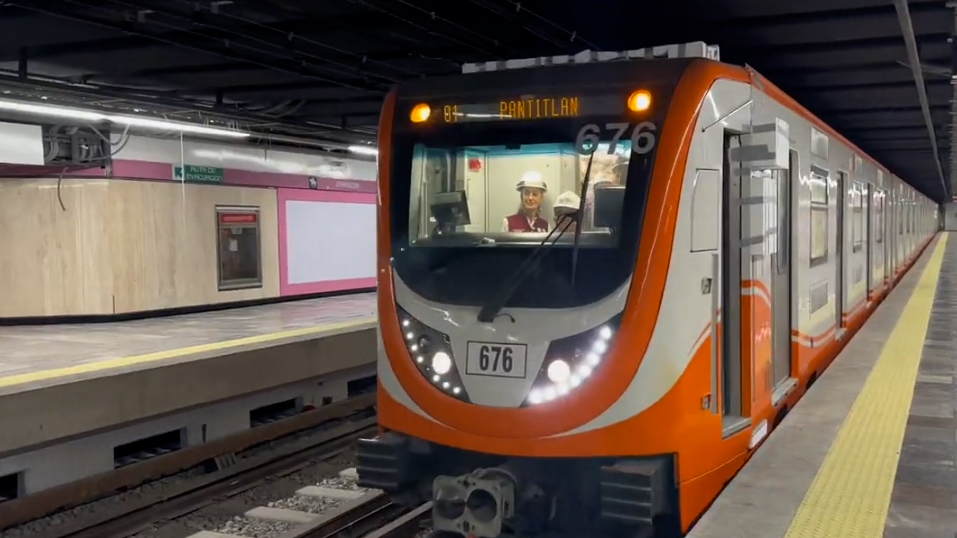 Línea 1 del Metro CDMX inició pruebas con nuevos trenes