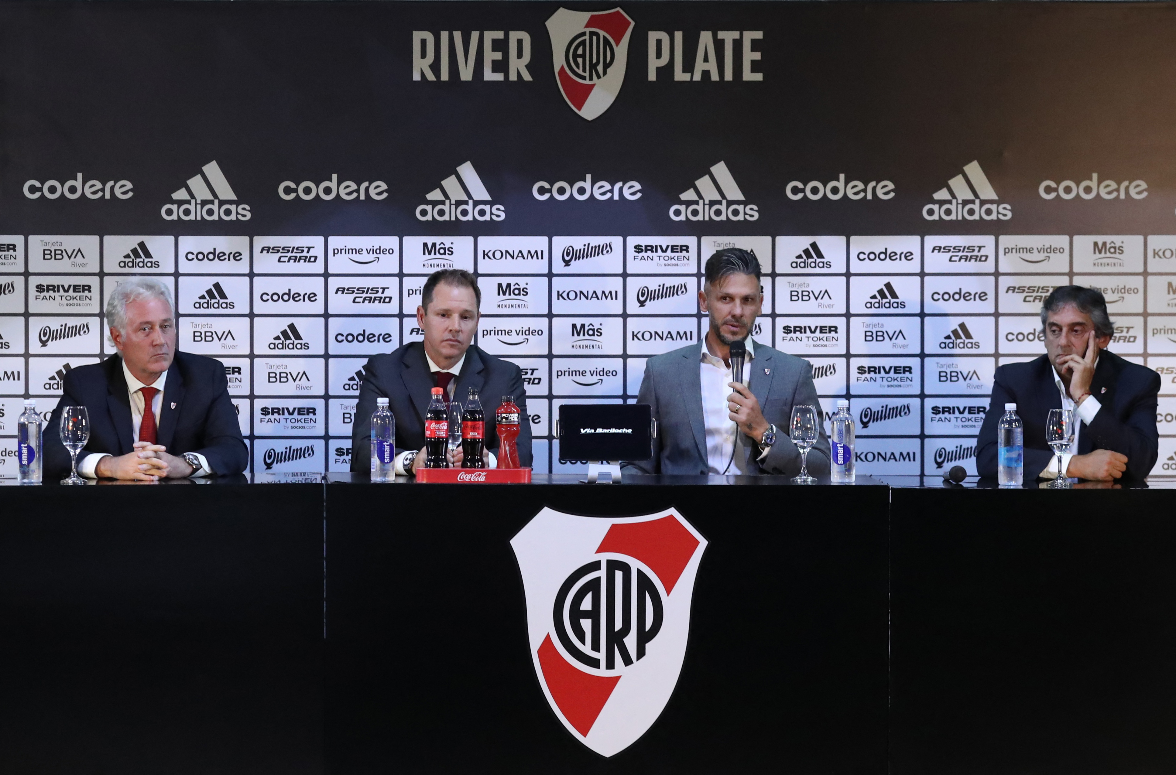 La conferencia de prensa de Martín Demichelis como nuevo DT de River Plate (REUTERS/Agustin Marcarian)