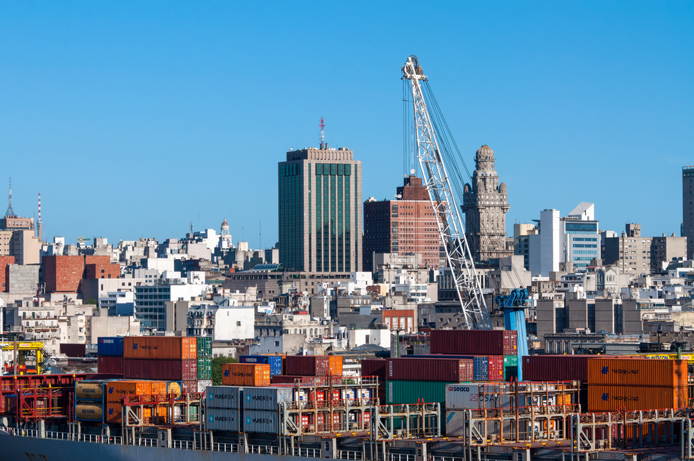 Los exportadores uruguayos critican al gobierno por la baja del dólar: “Estamos desesperados y se actuó tarde”