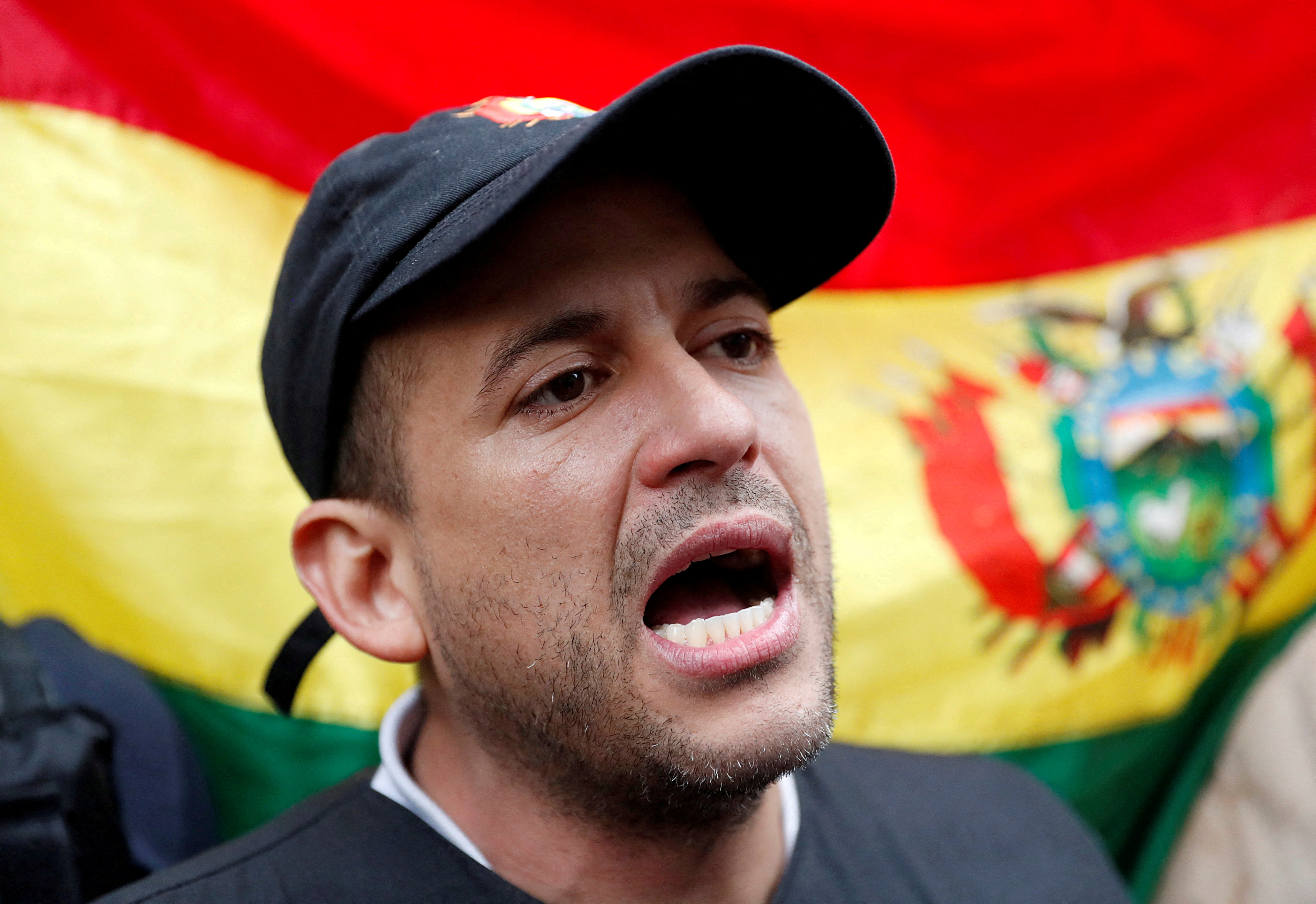 El opositor boliviano Luis Fernando Camacho cumplió un mes detenido