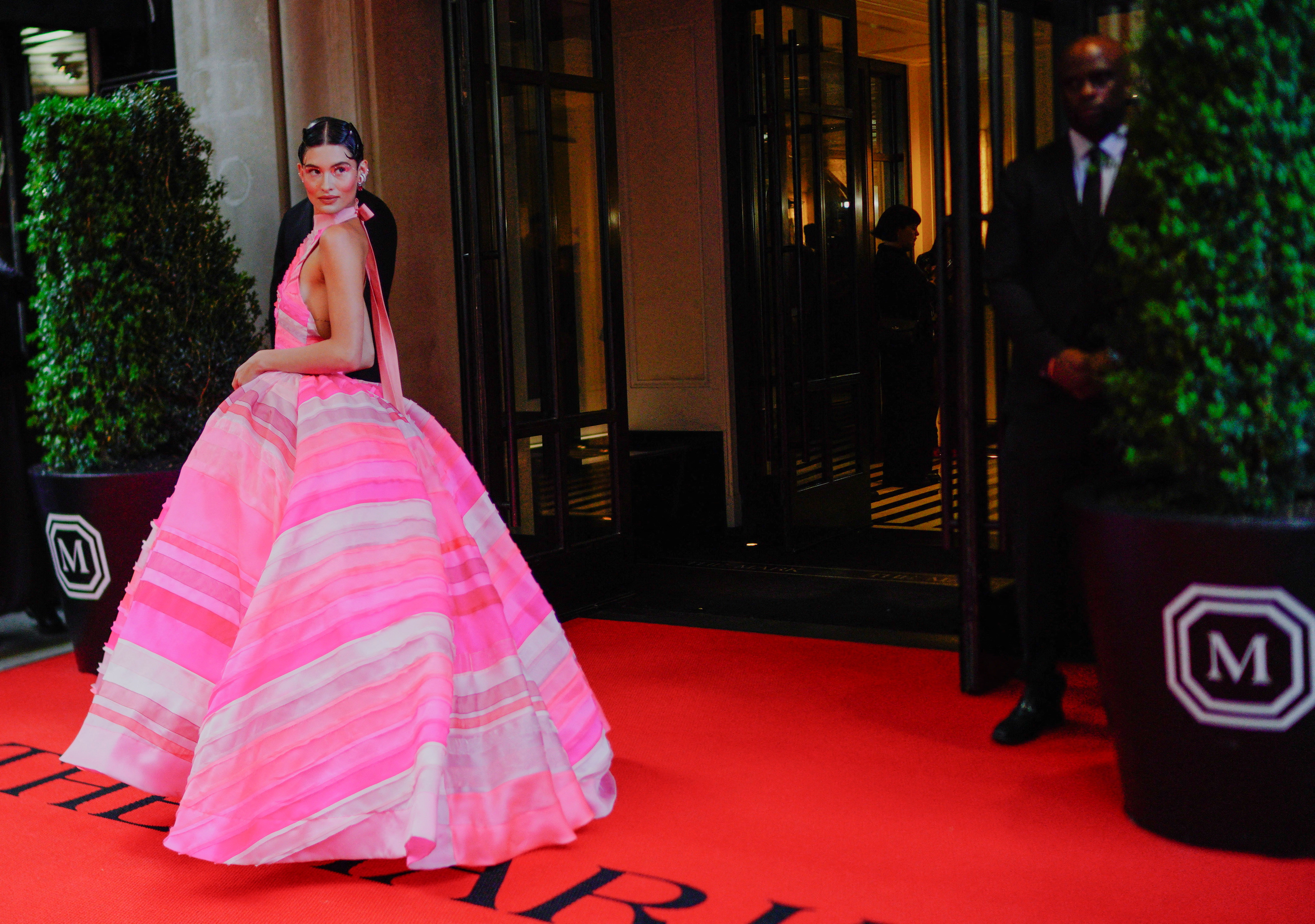 Grace Elizabeth chose a pink and white dress for this occasion / REUTERS / Eduardo Munoz