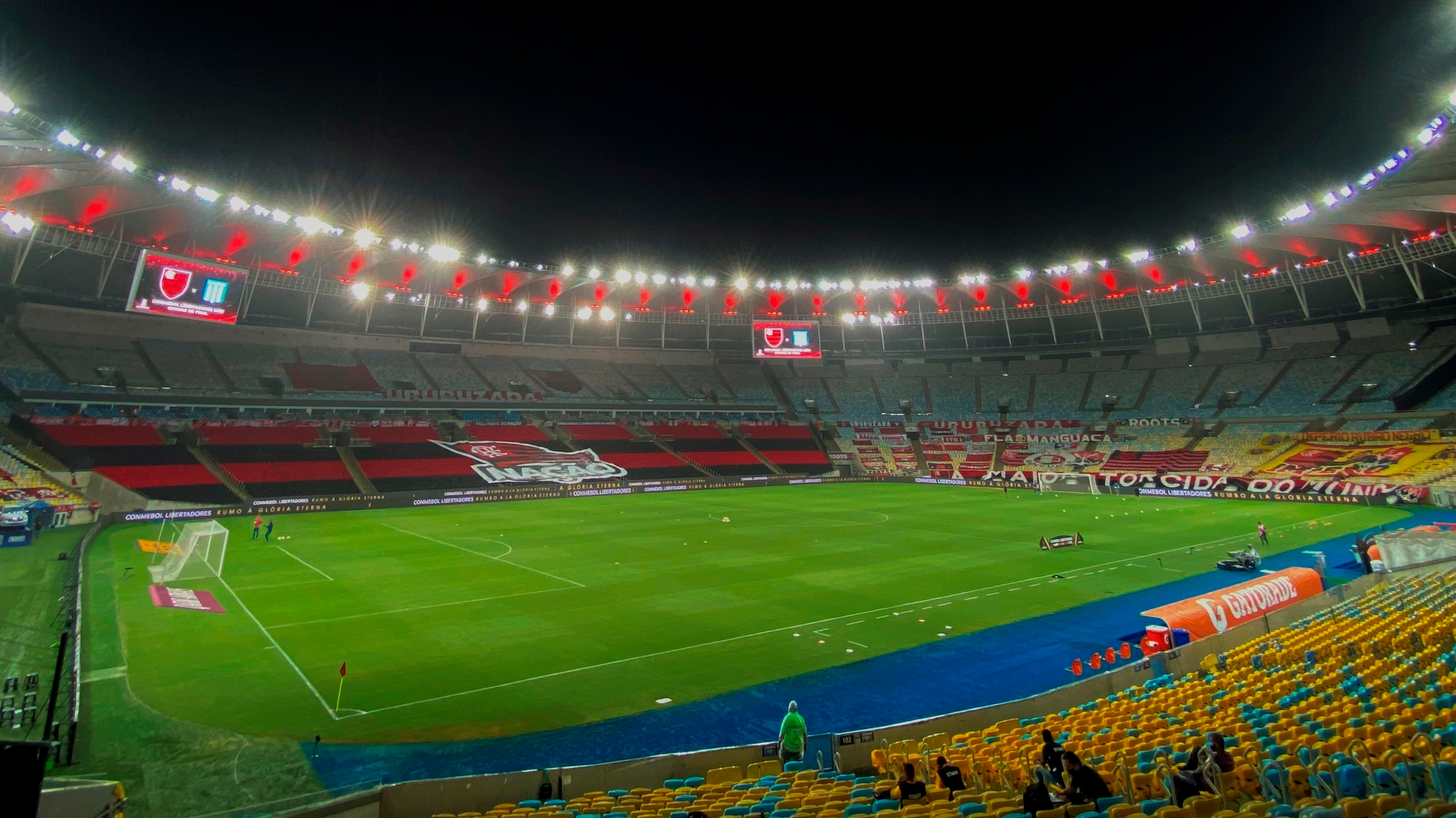 La Confederación Brasileña de Fútbol anunció un protocolo de seguridad que prevé el regreso de los aficionados a los estadios (EFE/Antonio Lacerda/Pool)
