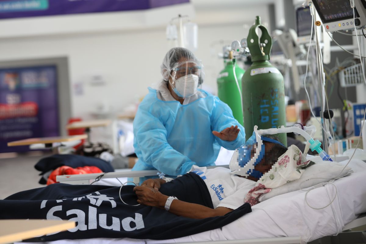 EsSalud reportó más de 17,000 nuevos casos de COVID-19 en Perú en la última semana