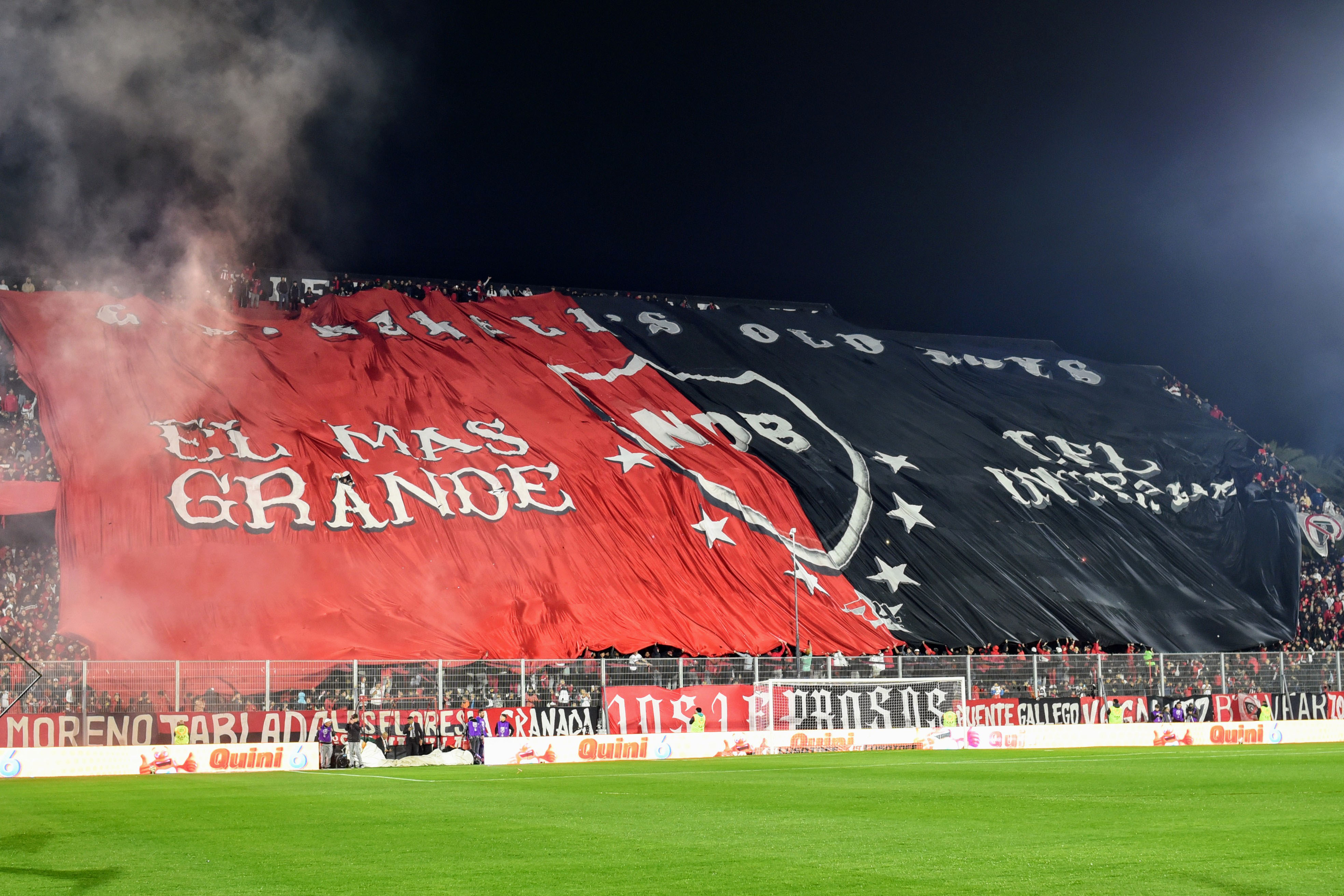 La FIFA inhibió a Newell’s, que no podrá sumar refuerzos por un año y medio: los motivos y la respuesta del club