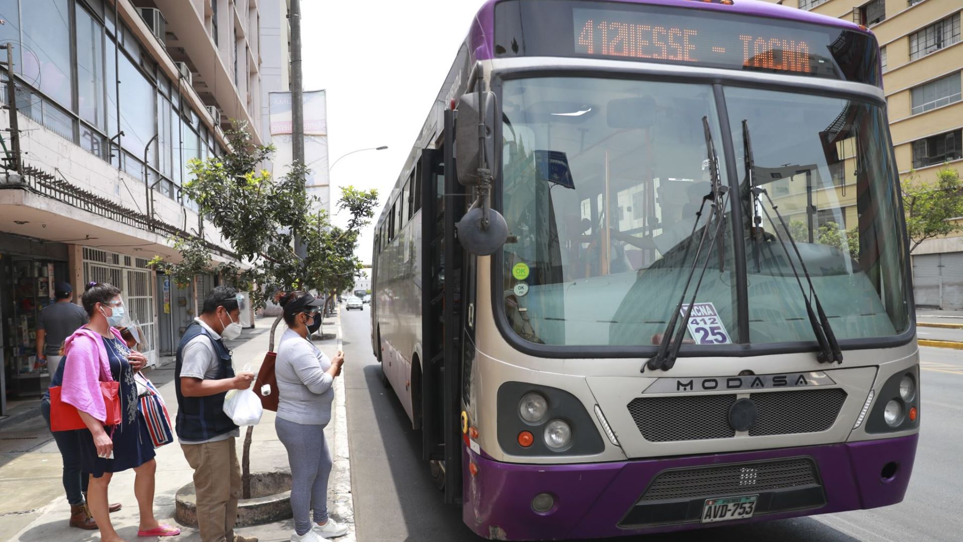 Corredor Morado solo funcionaría hasta fin de mes: crisis no mejora y buses suspenderán servicio de transporte