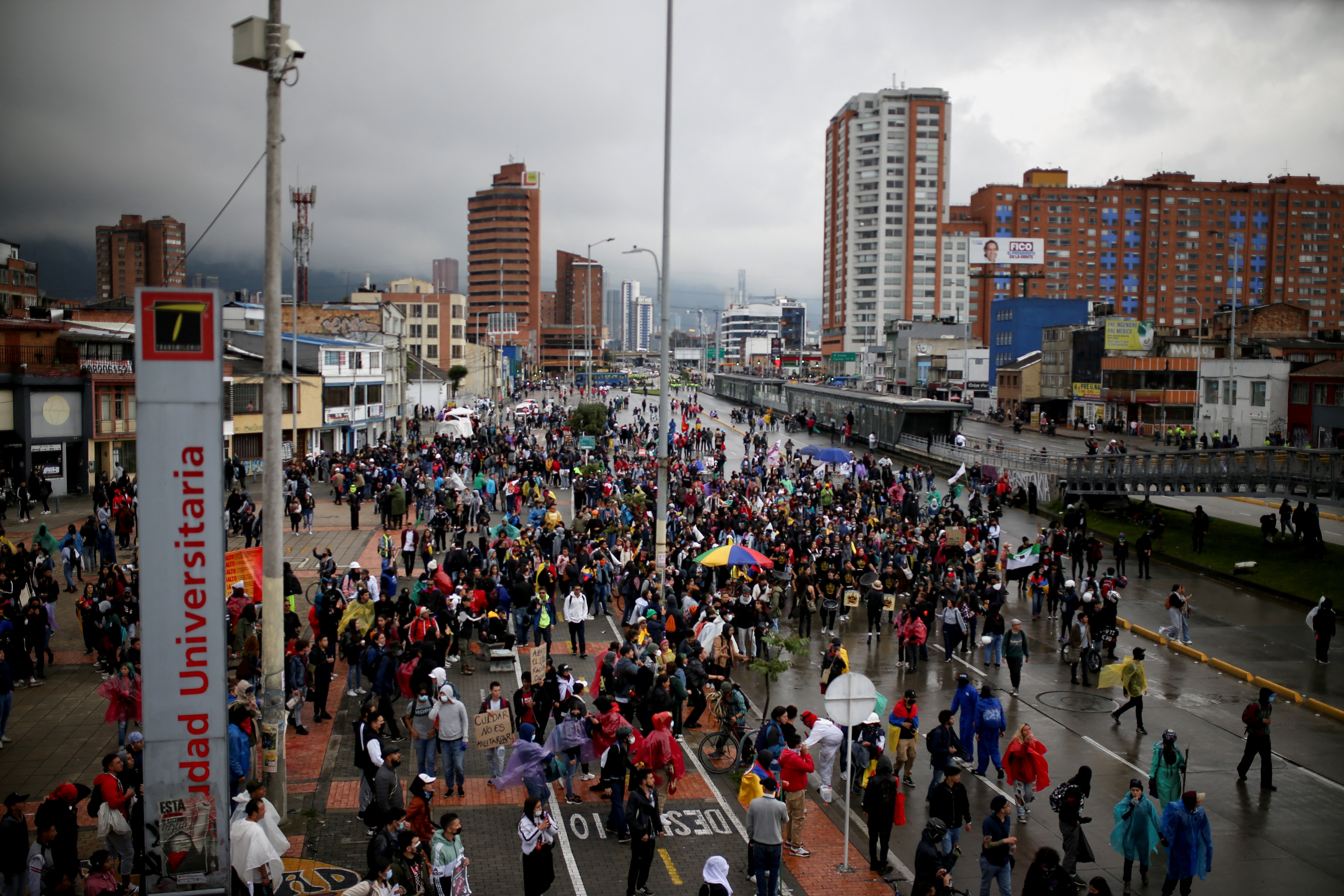 Se reestablece la movilidad en Bogotá tras las protestas en la calle 26 y la Circunvalar y siniestros viales