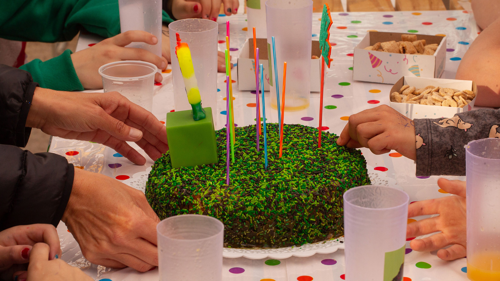 Celebrar los cumpleaños en las plazas de la Ciudad: comida sana, juegos y actividad física 
