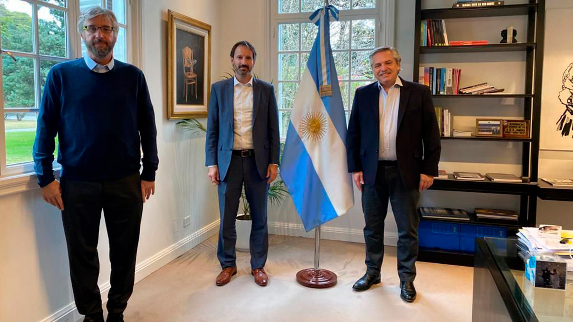 Alberto Fernández recibió en Olivos al gerente general de Pfizer, Nicolás Vaquer, y al director científico de la Fundación INFANT, Fernando Polack