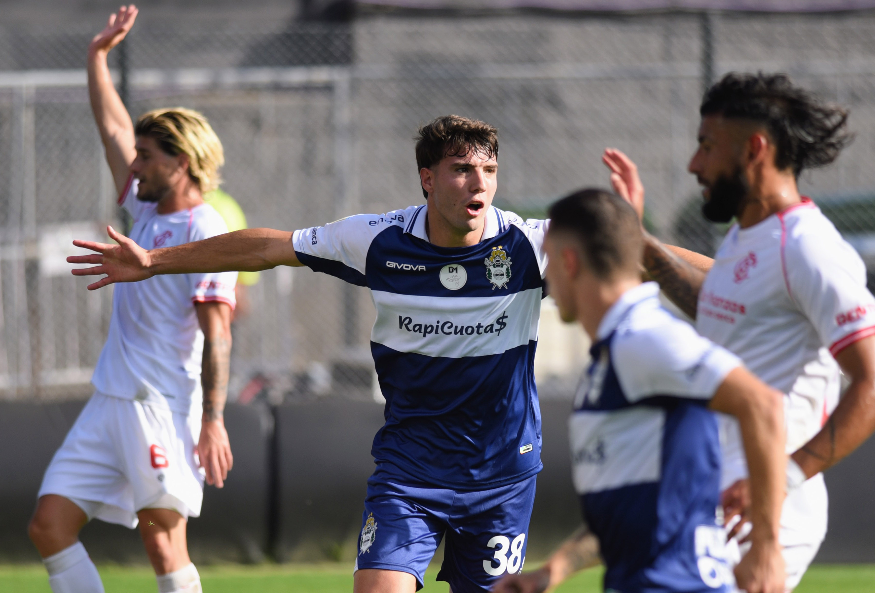 Con Racing y Gimnasia clasificados, se completó el cuadro de semifinales del Torneo Clausura