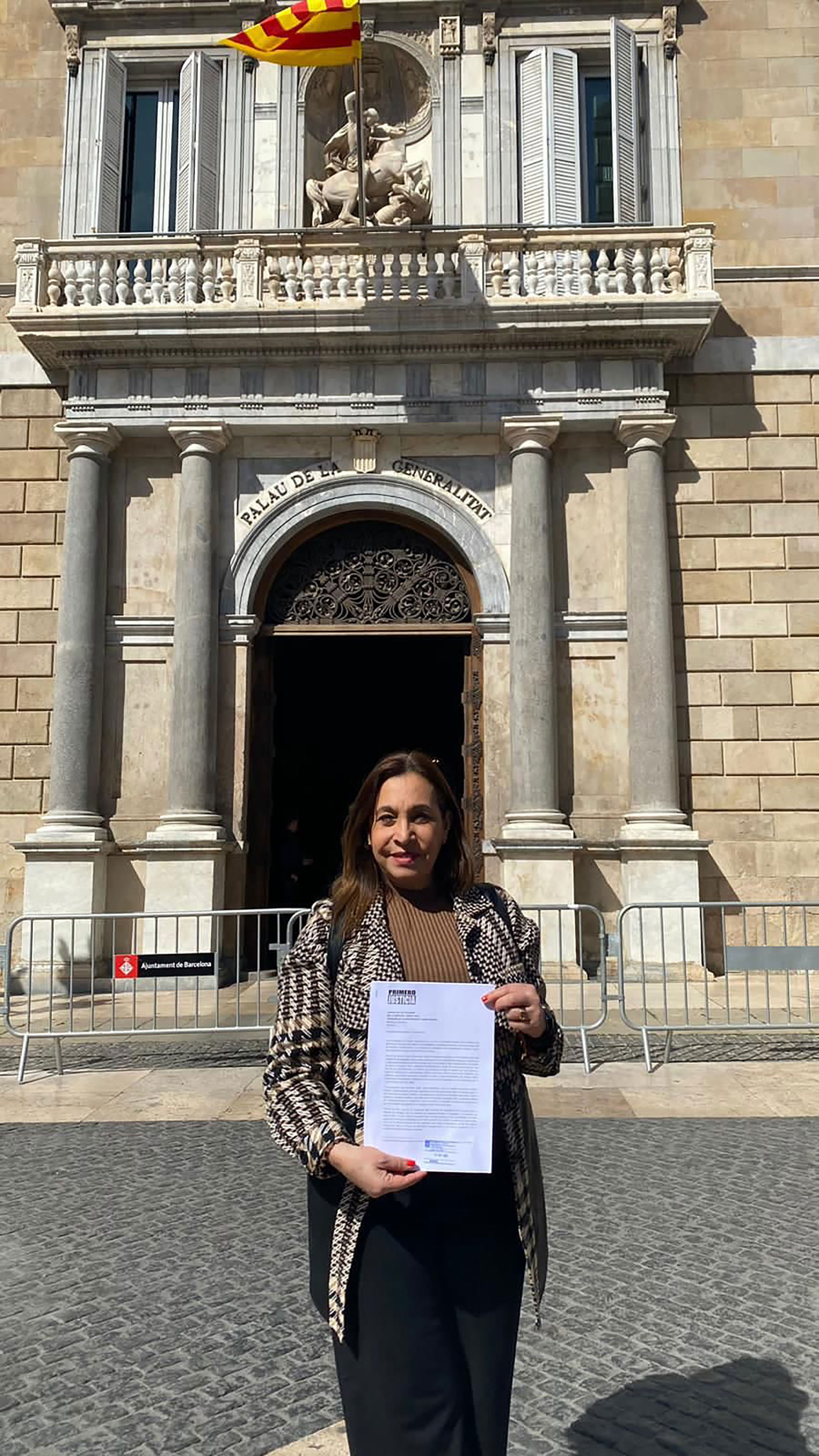 En España los dirigentes de Primero Justicia presentaron el documento en Madrid, Barcelona e Islas Canarias.  Flavia Martineau en Cataluña