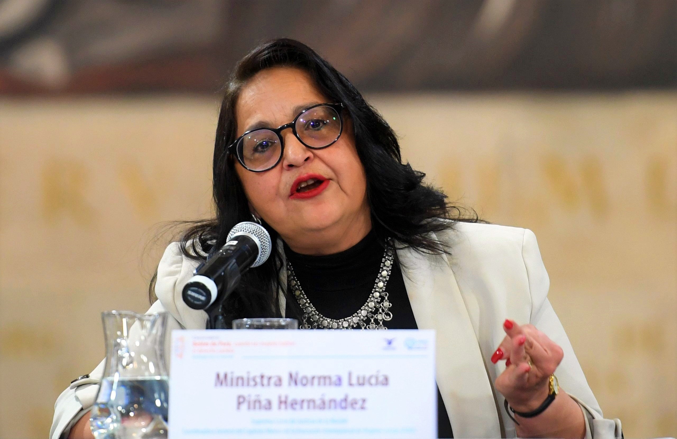Yasmín Esquivel felicitó el nombramiento de Norma Lucía Piña como presidenta de la Suprema Corte (SCJN)
