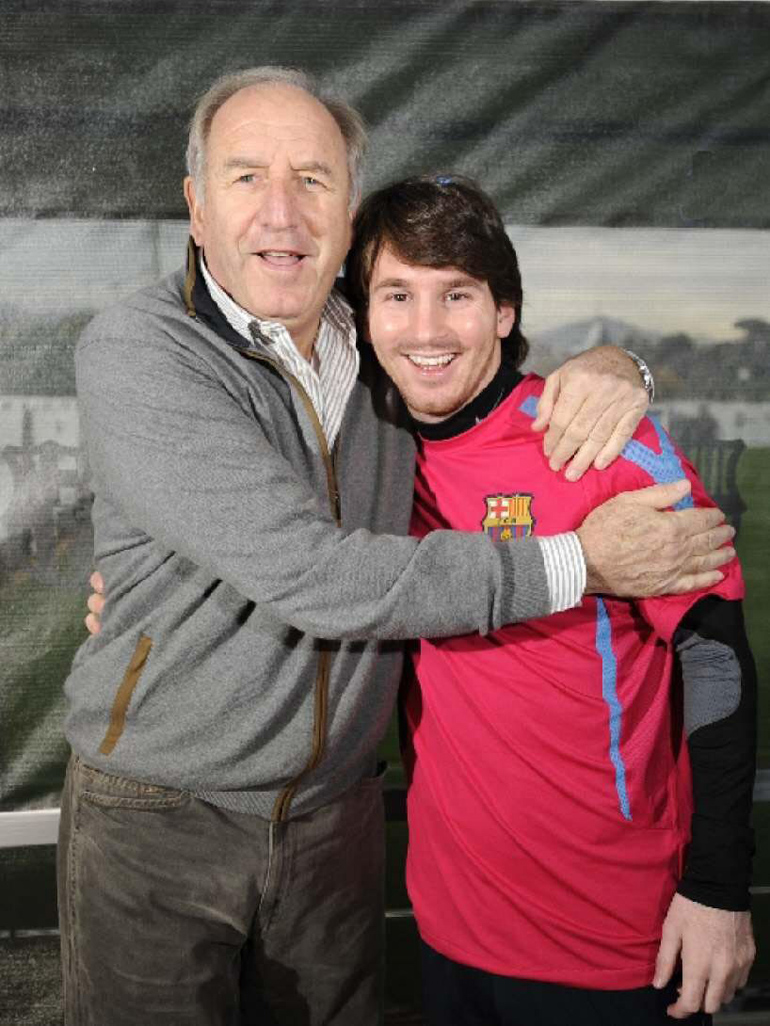 Lionel Messi junto a Carles Rexach