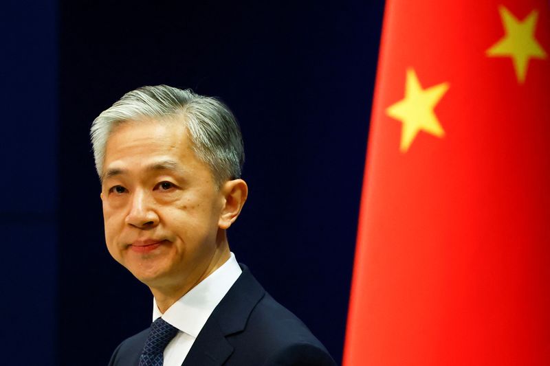 El portavoz del Ministerio de Asuntos Exteriores chino, Wang Wenbin (REUTERS/Carlos García Rawlins)