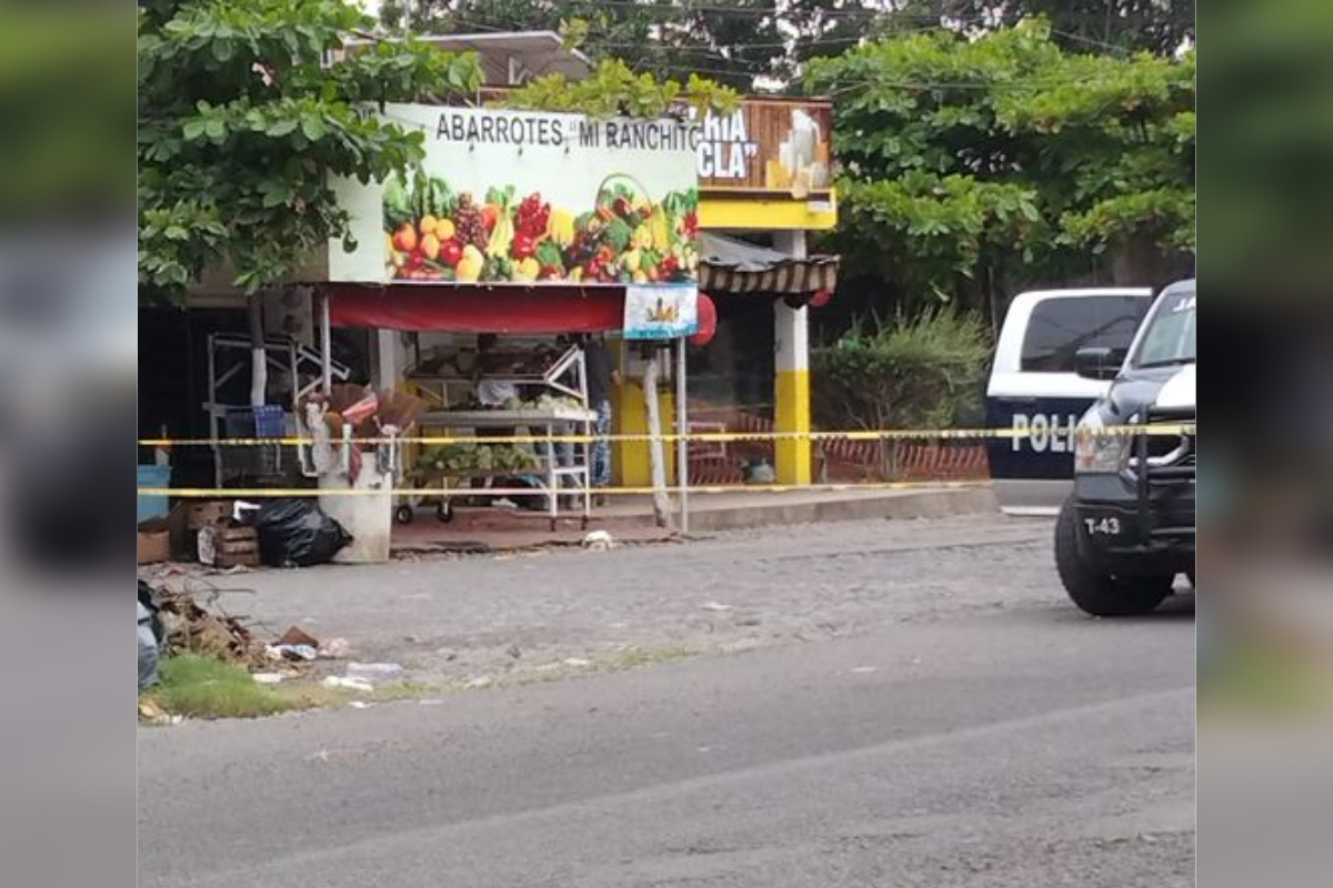 Asesinaron a policía municipal de Tecomán al intentar frustar asalto