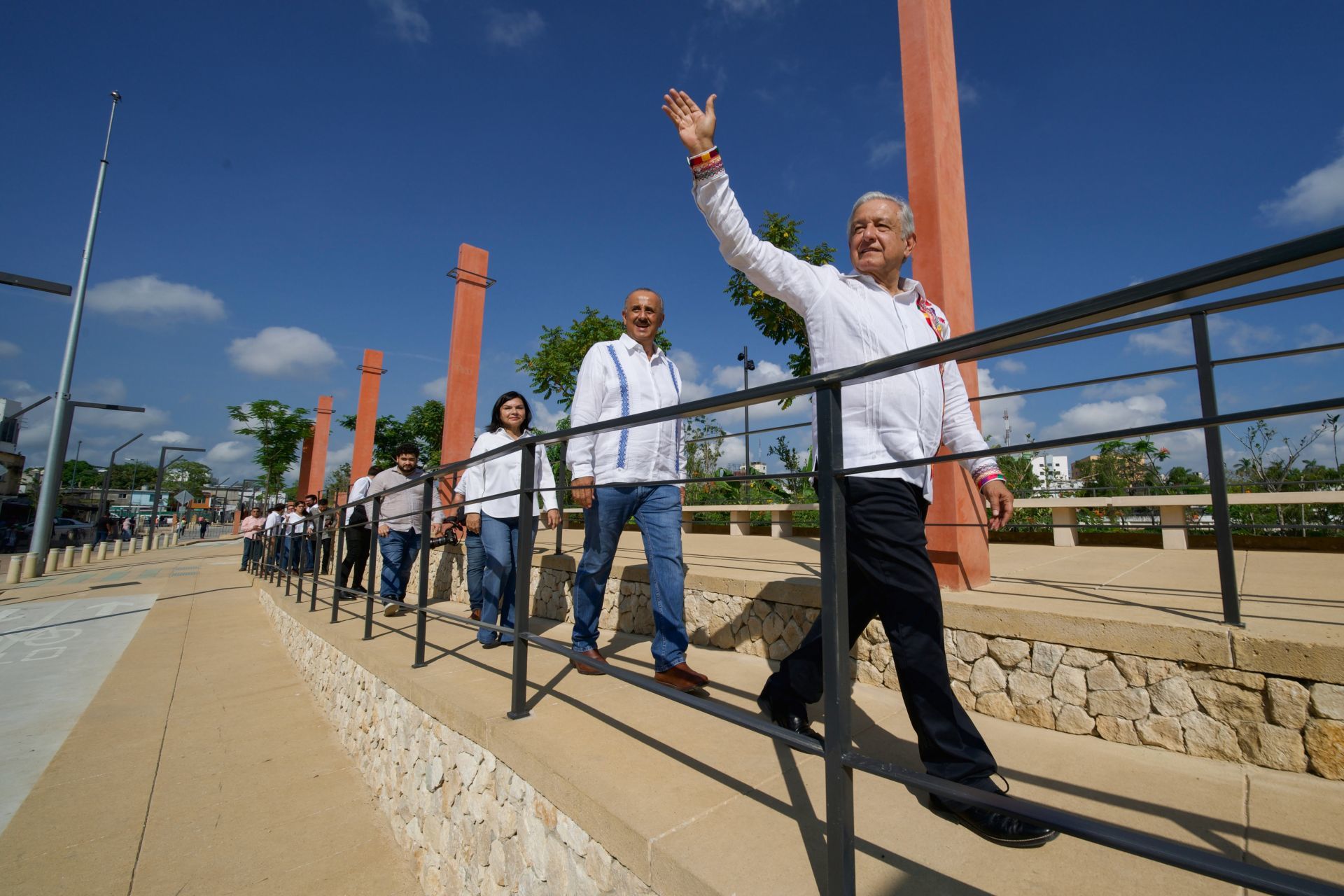 Uno de los amigos del hijo de AMLO habría obtenido diversos contratos públicos, incluido el del Malecón de Villahermosa. (PRESIDENCIA/CUARTOSCURO)