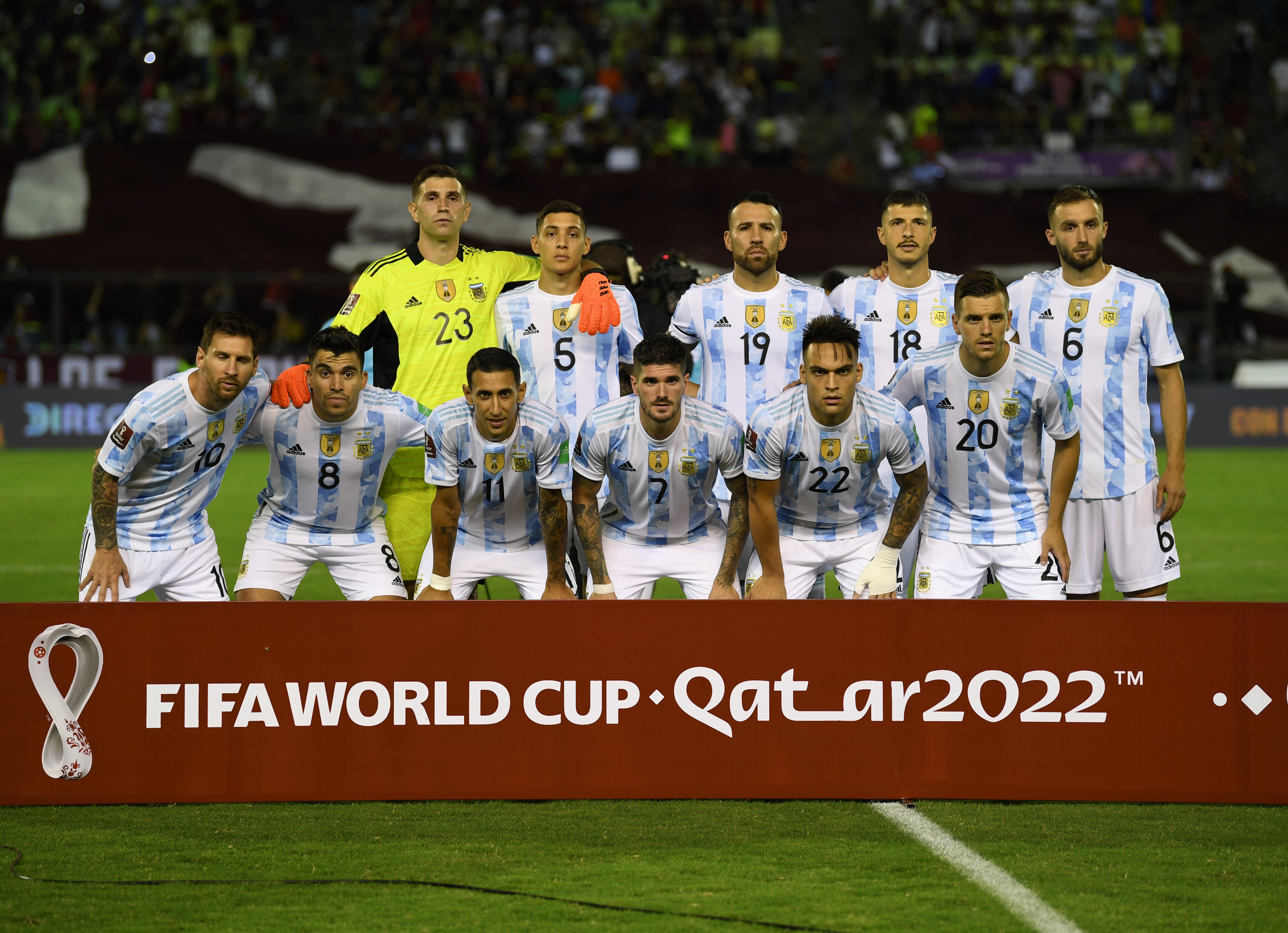 En Brasil se inició una investigación en relación a cuatro futbolistas de la selección argentina (REUTERS/Yuri Cortez)