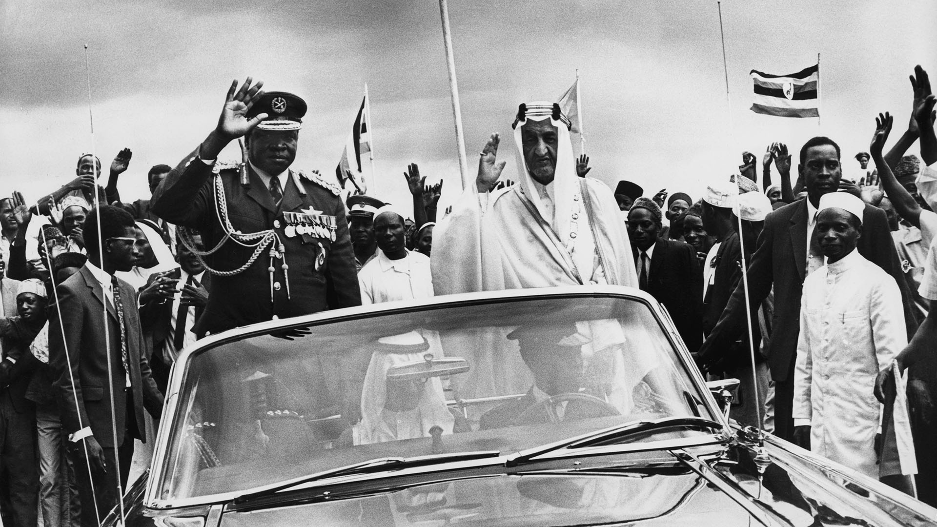 Idi Amin, con el rey Faisal de Arabia Saudita durante su visita a Uganda en 1972 (CAMERA PRESS/Camerapix)