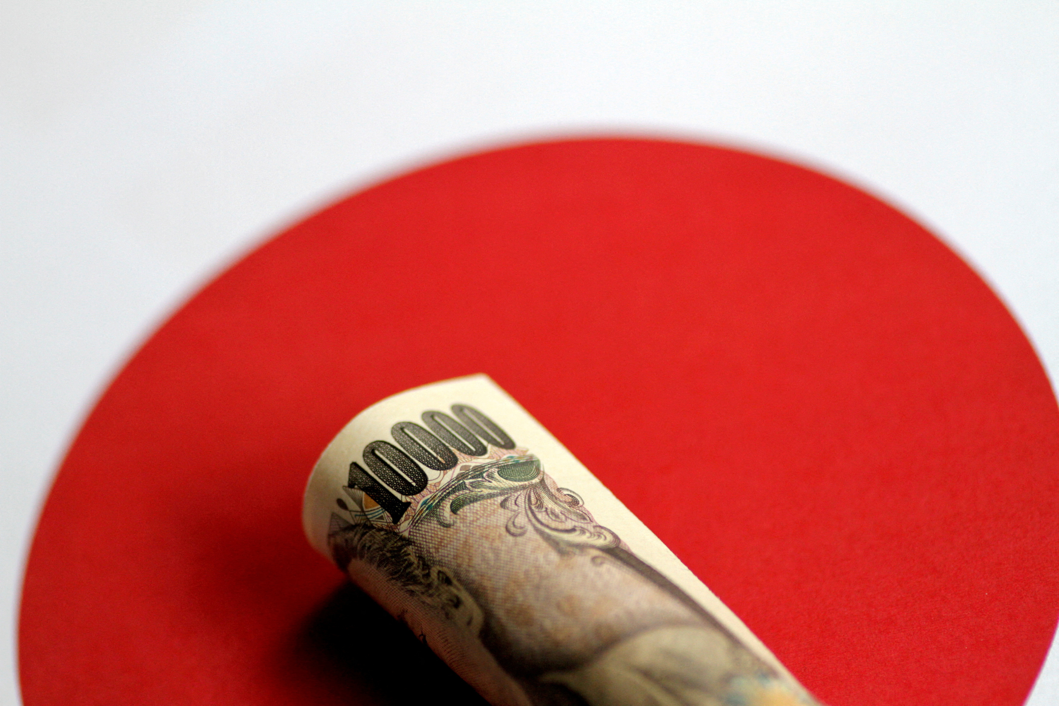 Jap&oacute;n y Estados Unidos intervinieron de forma conjunta para frenar la ca&iacute;da del yen y anticiparon nuevas medidas coordinadas