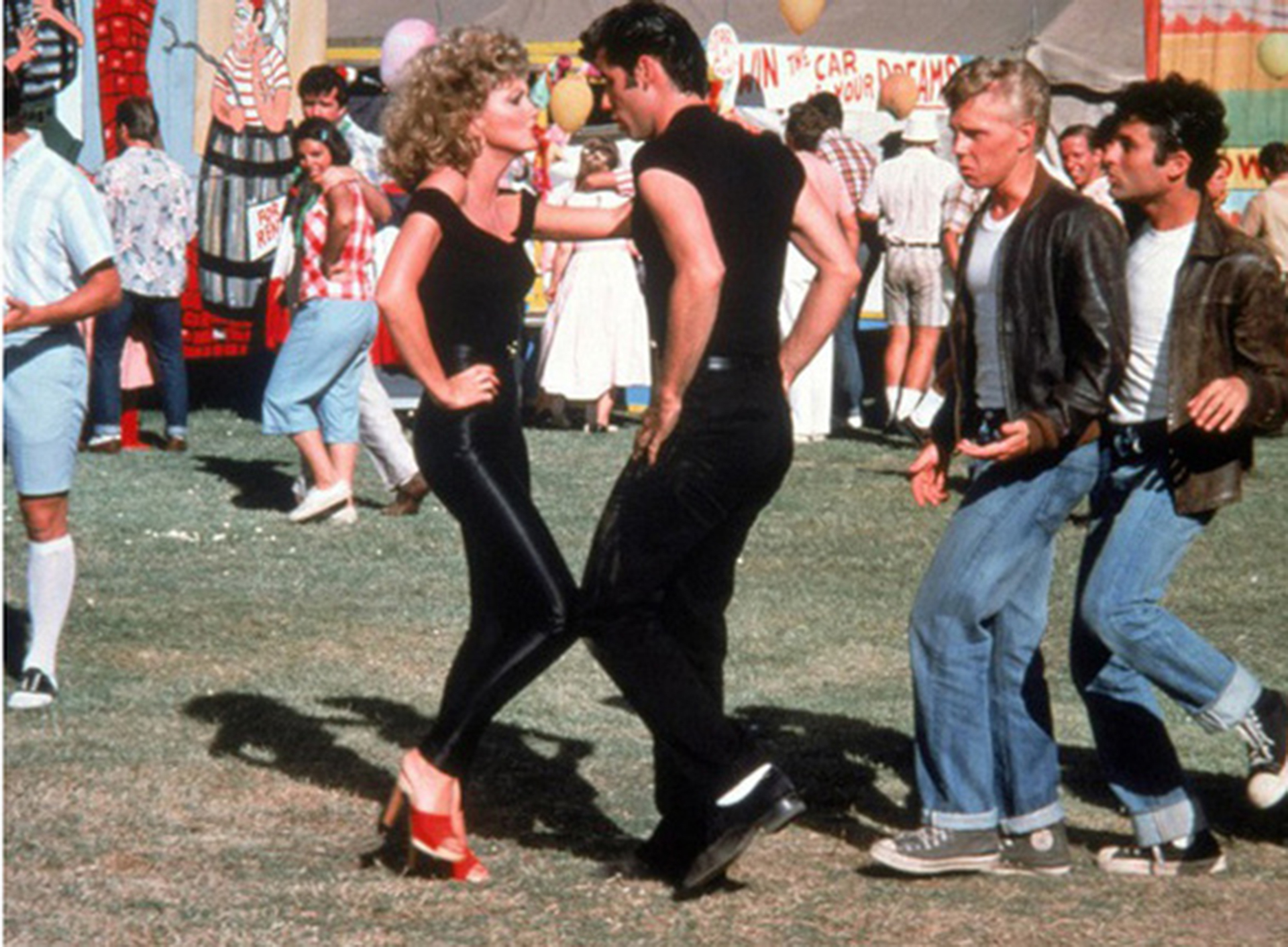 Olivia Newton junto a John Travolta en "Grease" 