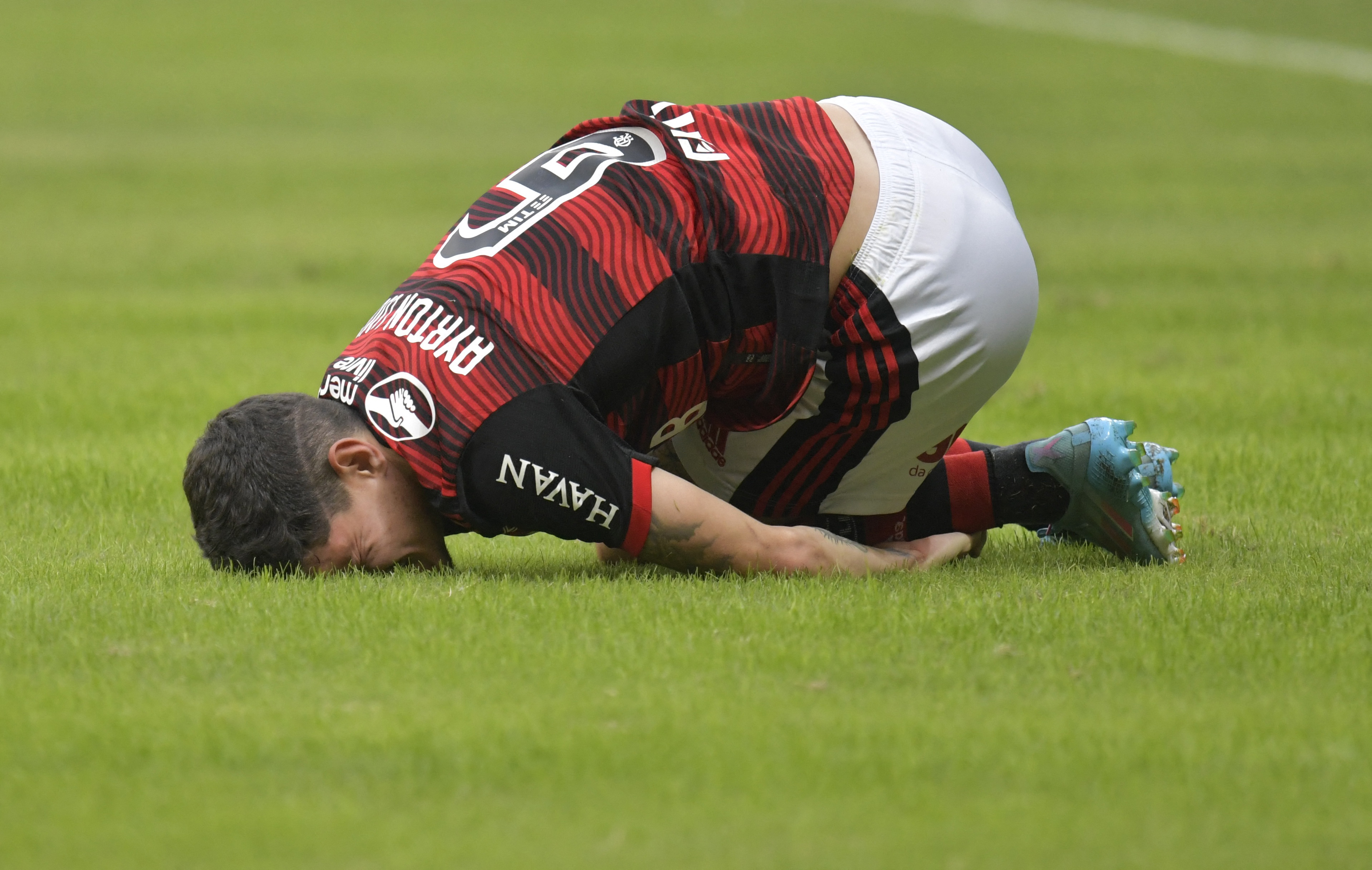 Flamengo, con casos positivos para covid-19 previo al duelo ante el Tolima por Copa Libertadores