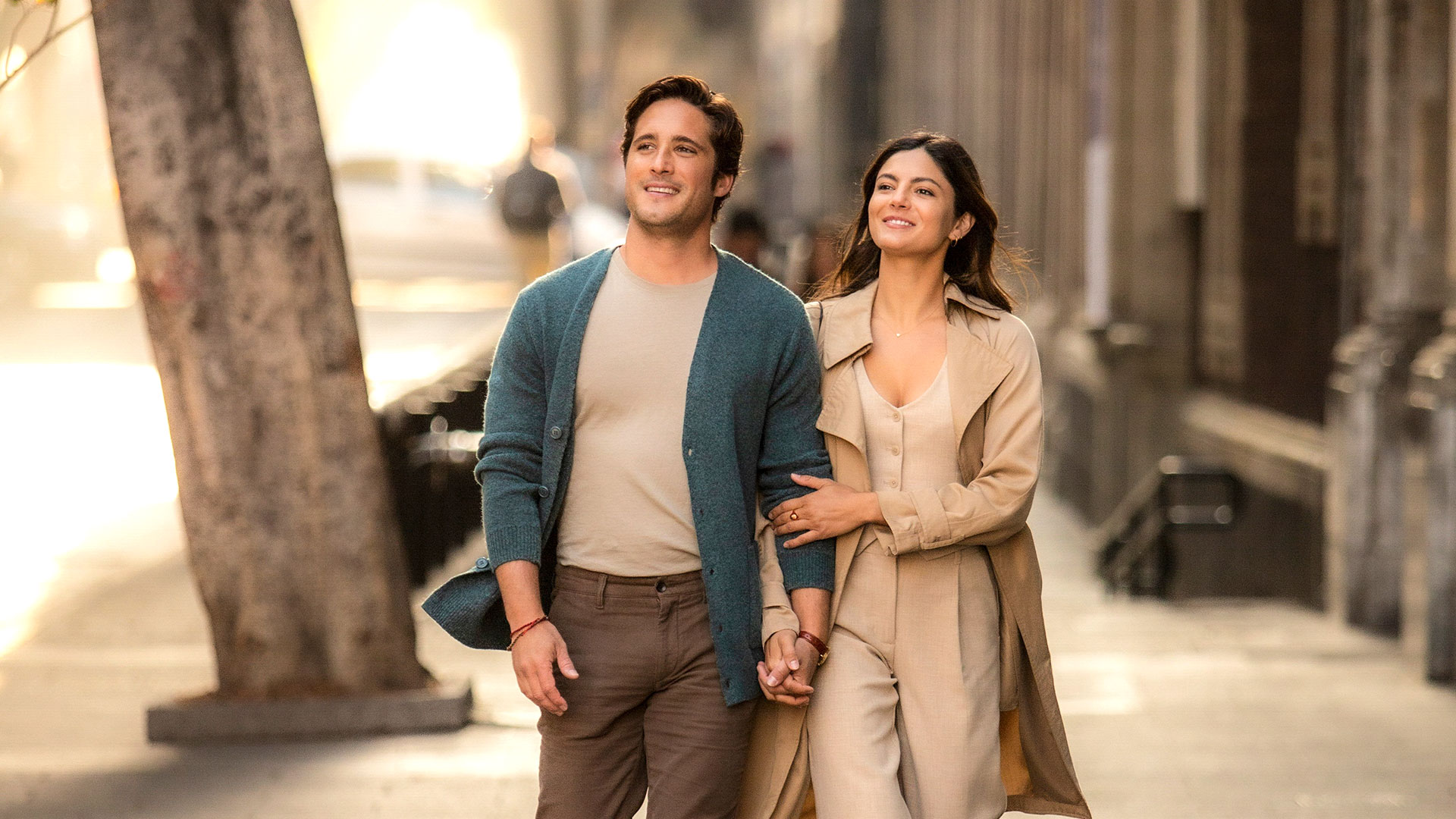 Diego Boneta y Monica Barbaro llegan muy pronto con una comedia romántica a  Paramount+ - Infobae