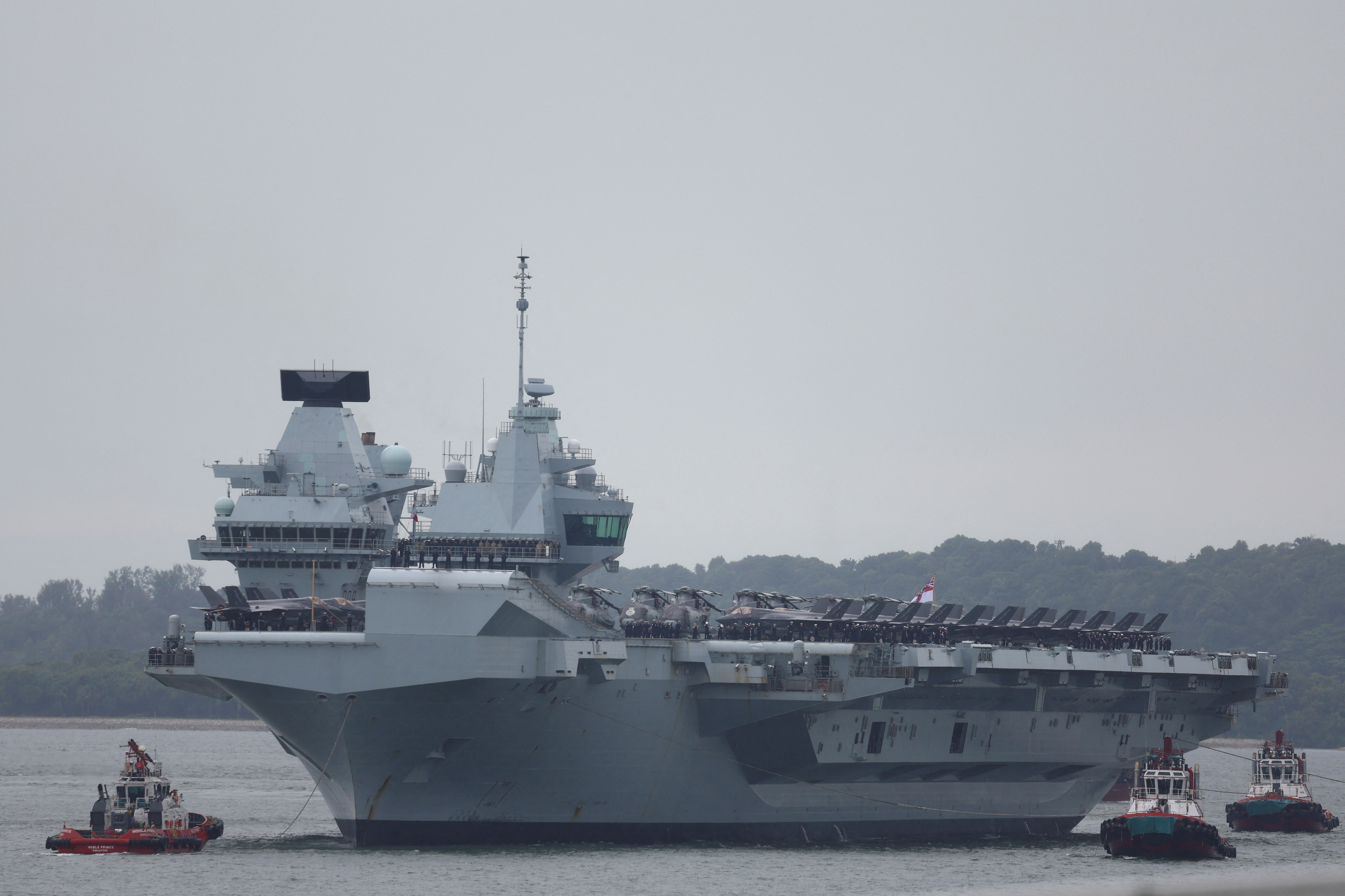 Buscan a un peligroso prófugo que escapó de un hospital de Neuquén, luego de fingir una convulsión 