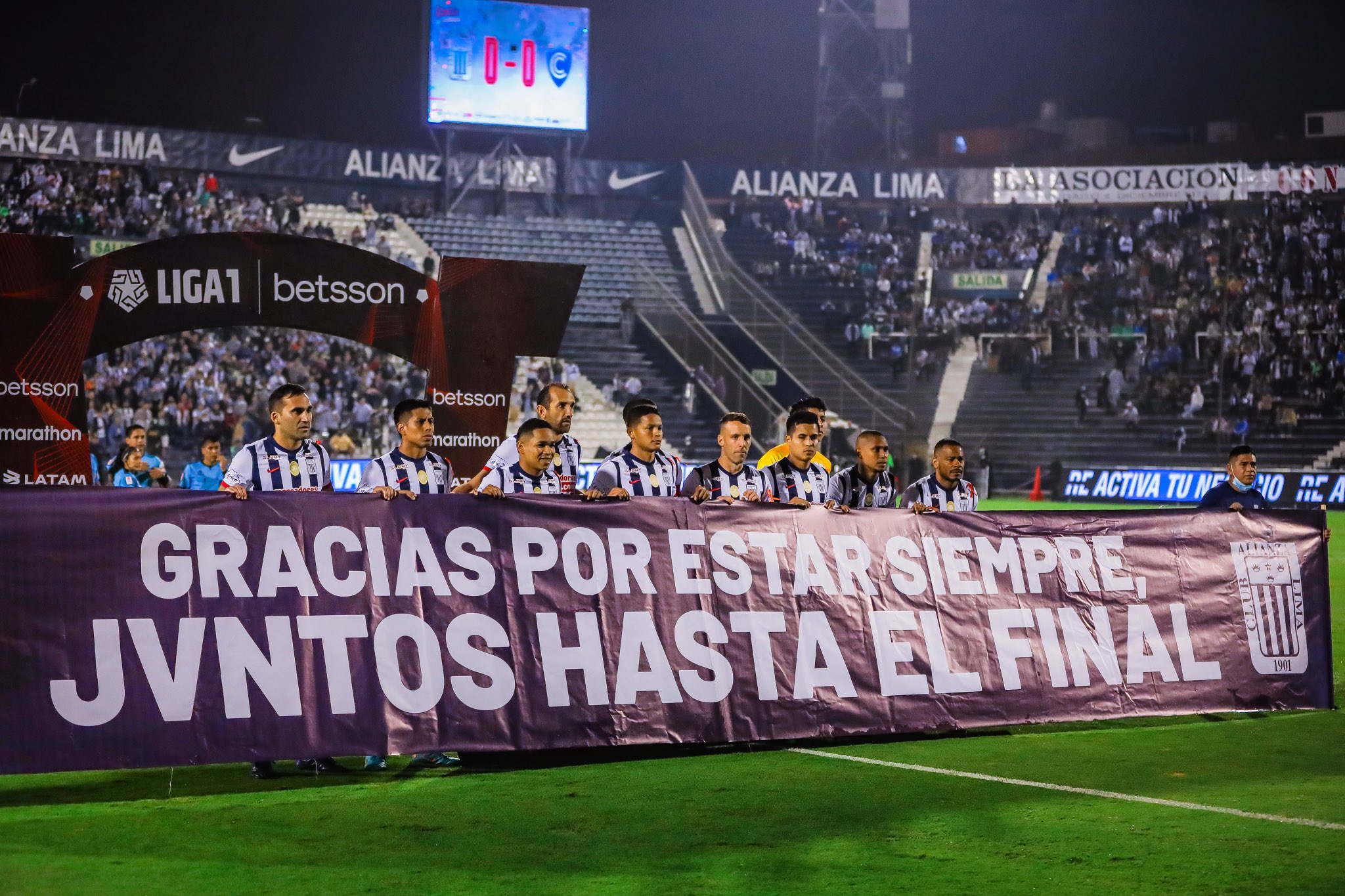 Hernán Barcos lleva siete goles en la temporada. Foto: Alianza Lima.