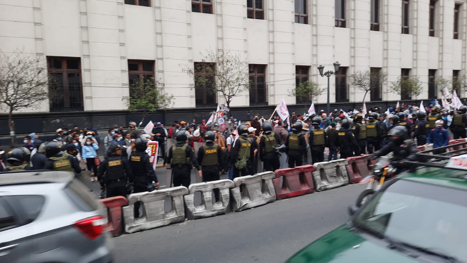 Marcha de la Toma de Lima avanza en el Centro de Lima