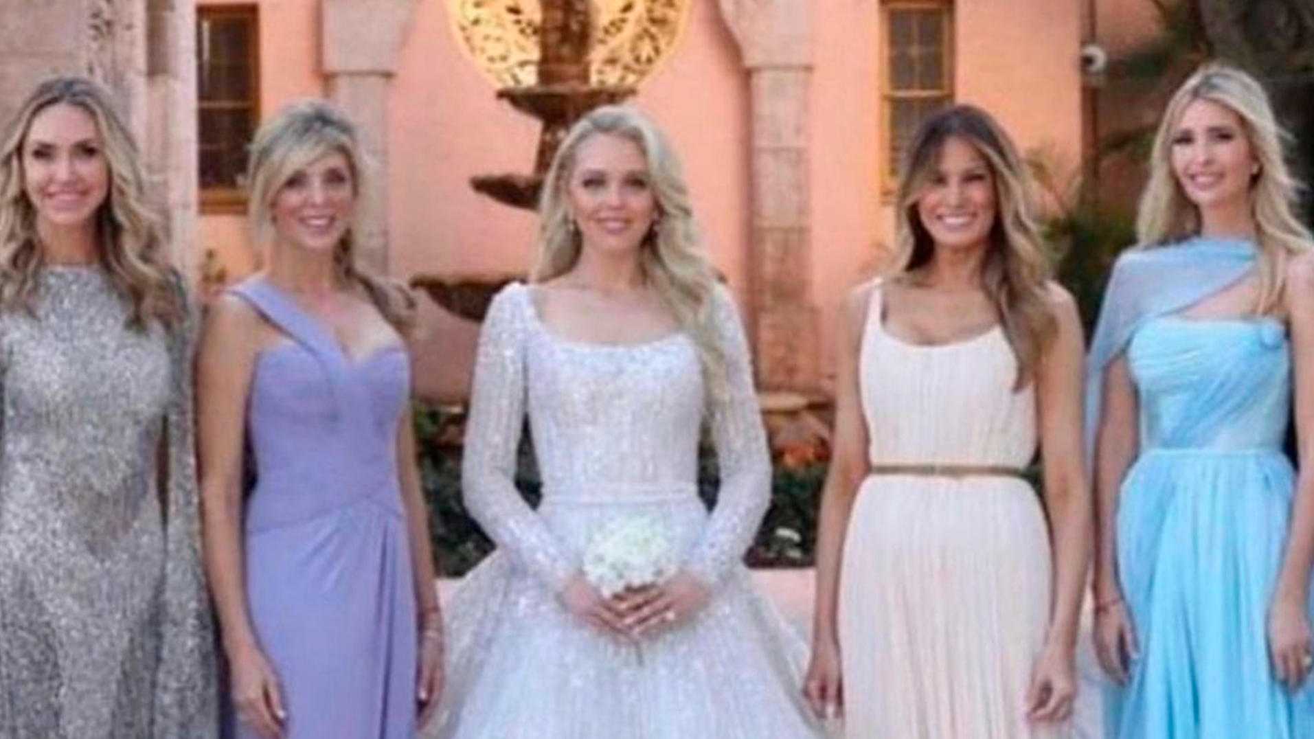 Las fotografías de la exclusiva boda de Tiffany Trump: su vestido de novia y los looks de Ivanka y Melania