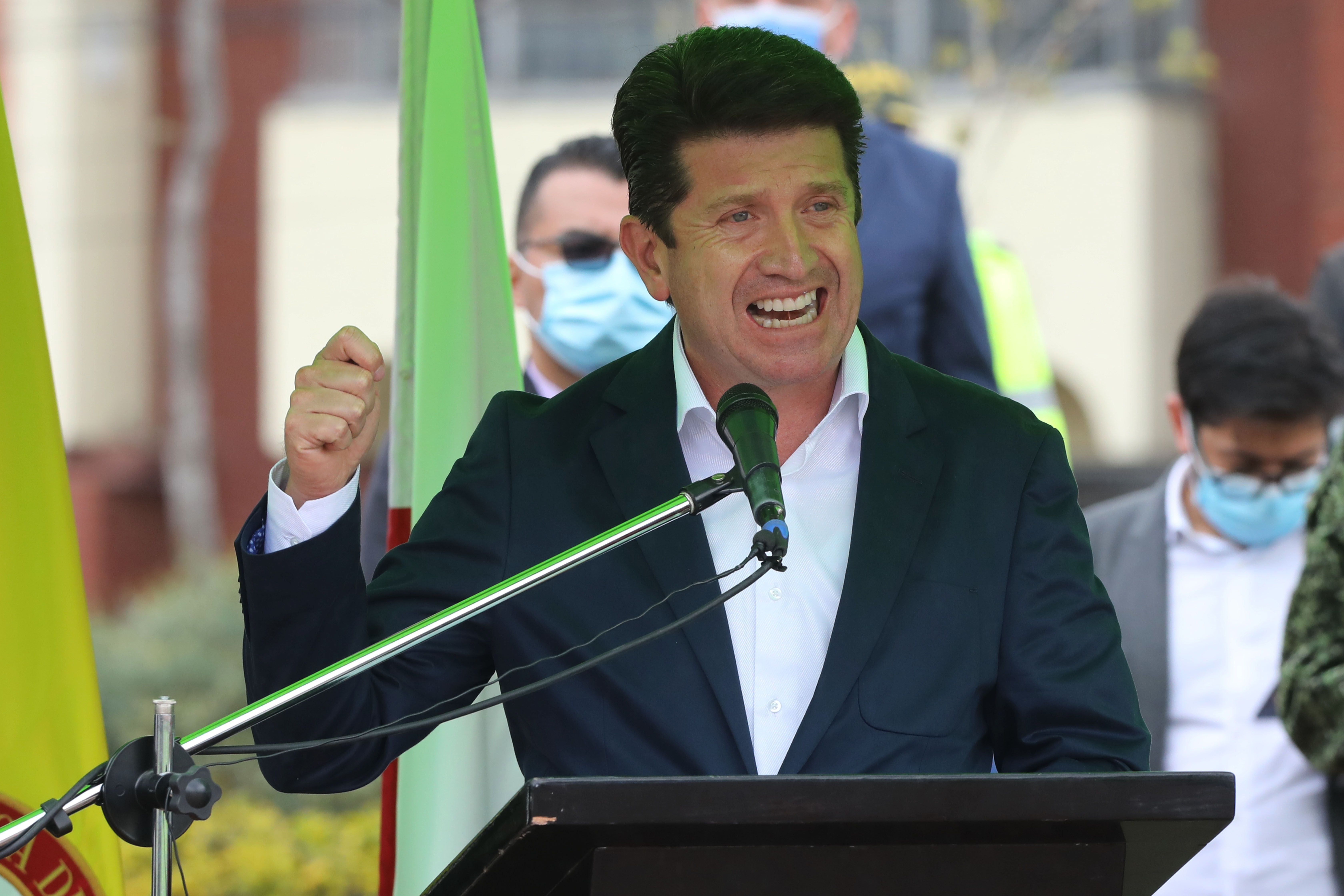 クォータ法とは何ですか また コロンビアの国防大臣の任命が危機に瀕しているのはなぜですか Infobae