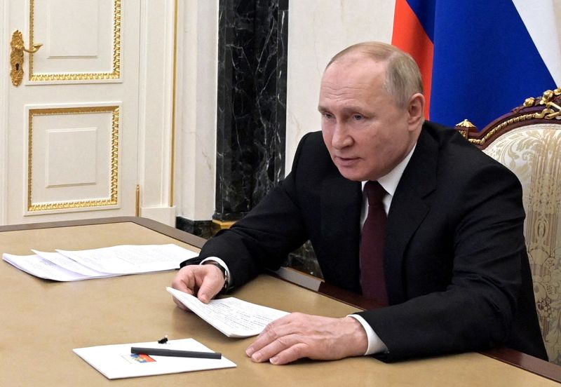 Vladimir Putin anunció por TV un ataque a Ucrania