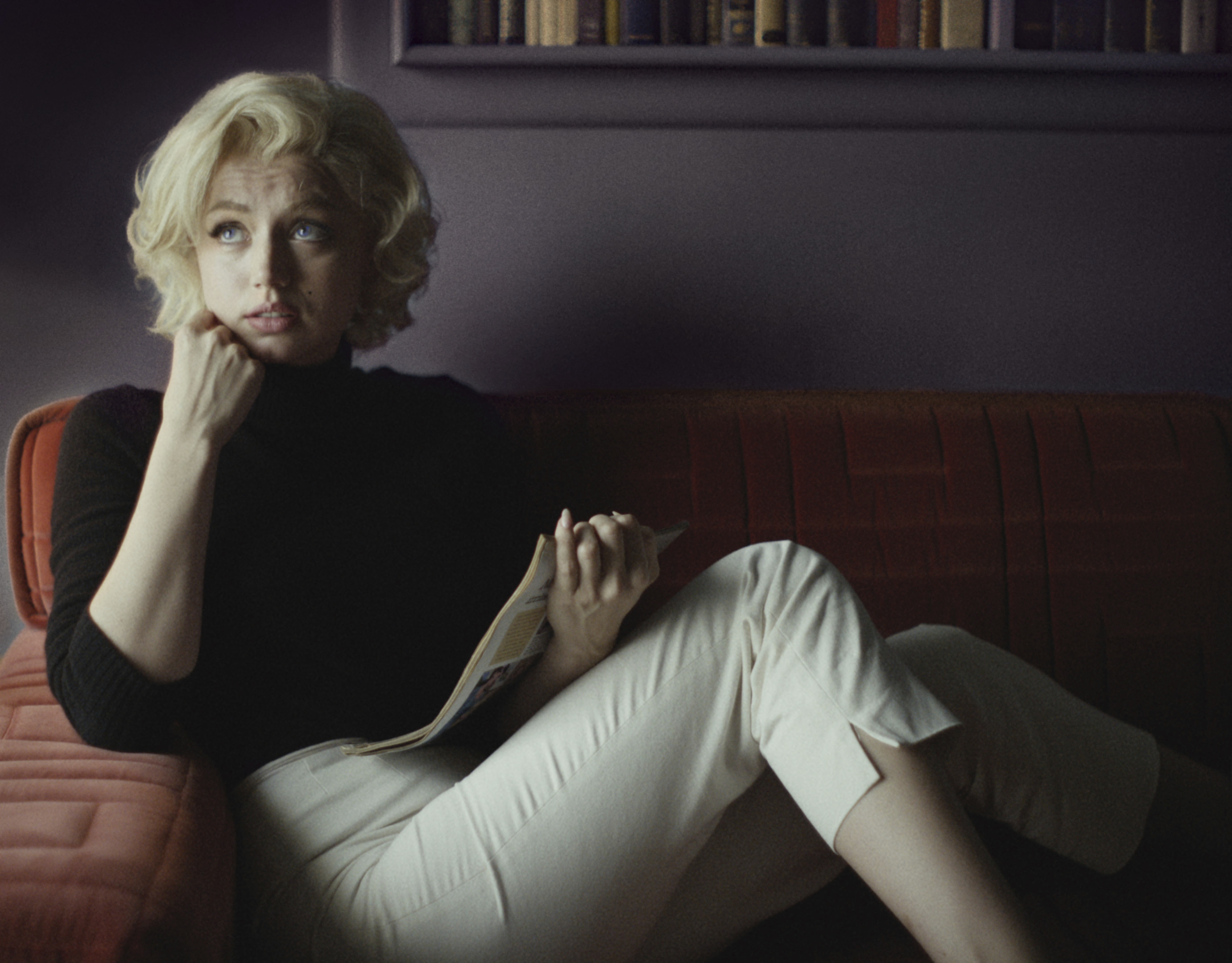 En esta imagen proporcionada por Netflix muiestra a Ana de Armas en el papel Marilyn Monroe en "Blonde". (Netflix vía AP)