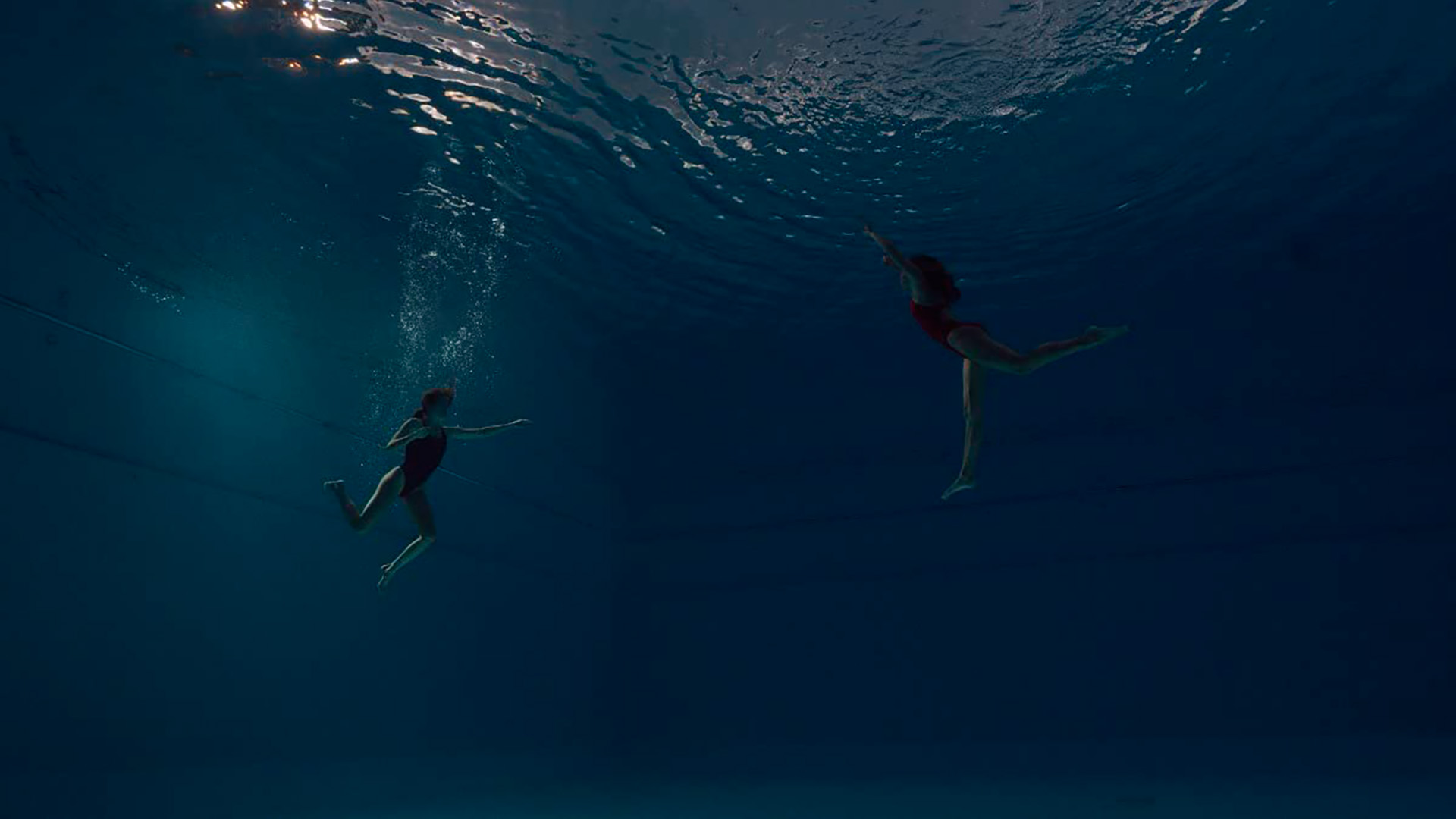 "La caída", de Lucía Puenzo, trata sobre los abusos sexuales de un entrenador de un equipo olímpico de natación.