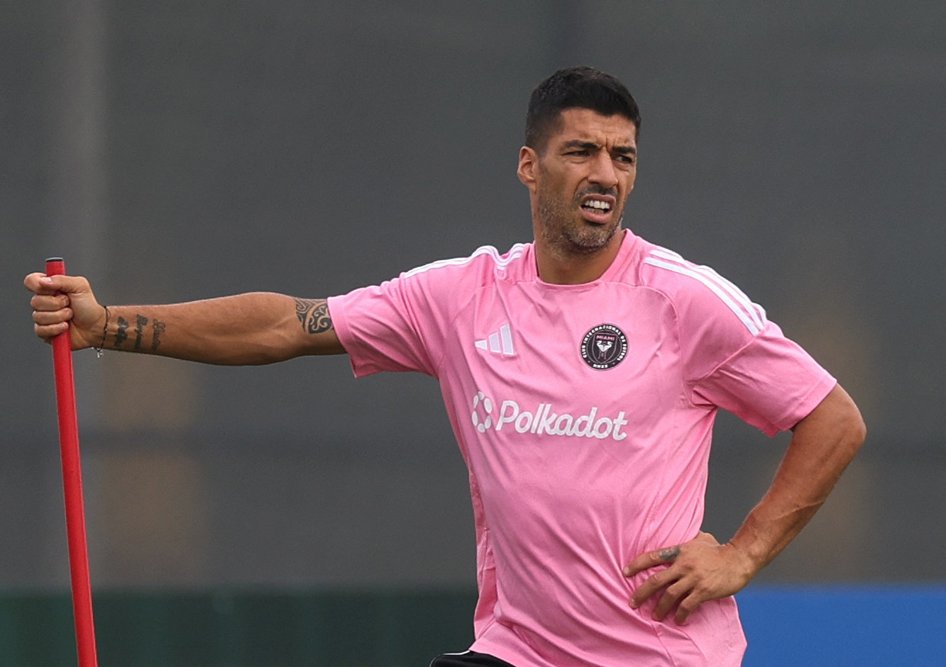 Destrozos, daños en viviendas y barrios enteros sin luz: lo que dejó el temporal de viento y lluvia en varias provincias 