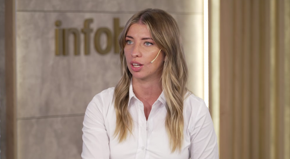 “Un acto de responsabilidad”: renunció la directora del Museo del Louvre