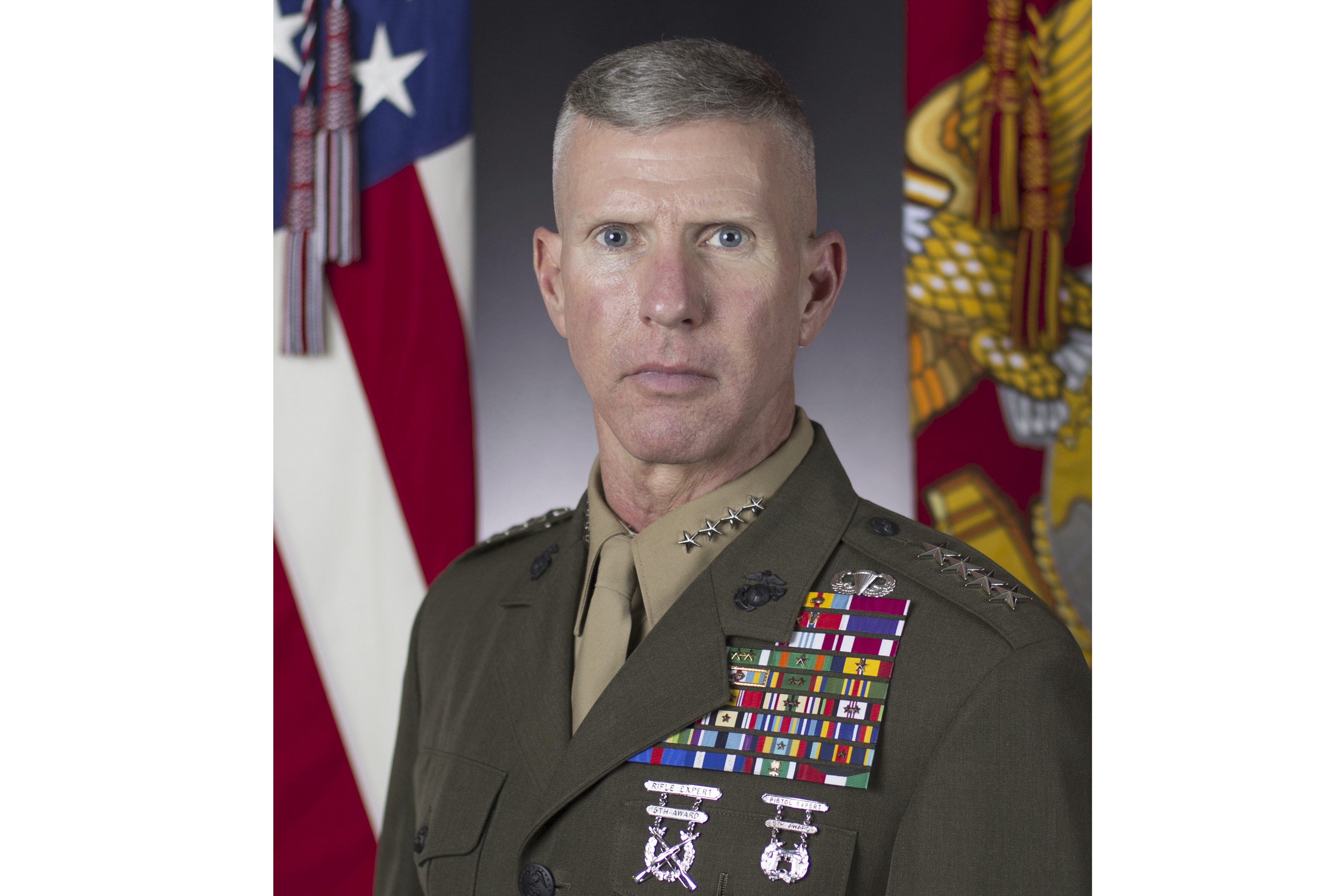 Biden postula a oficial condecorado como nuevo comandante de los marines de EEUU