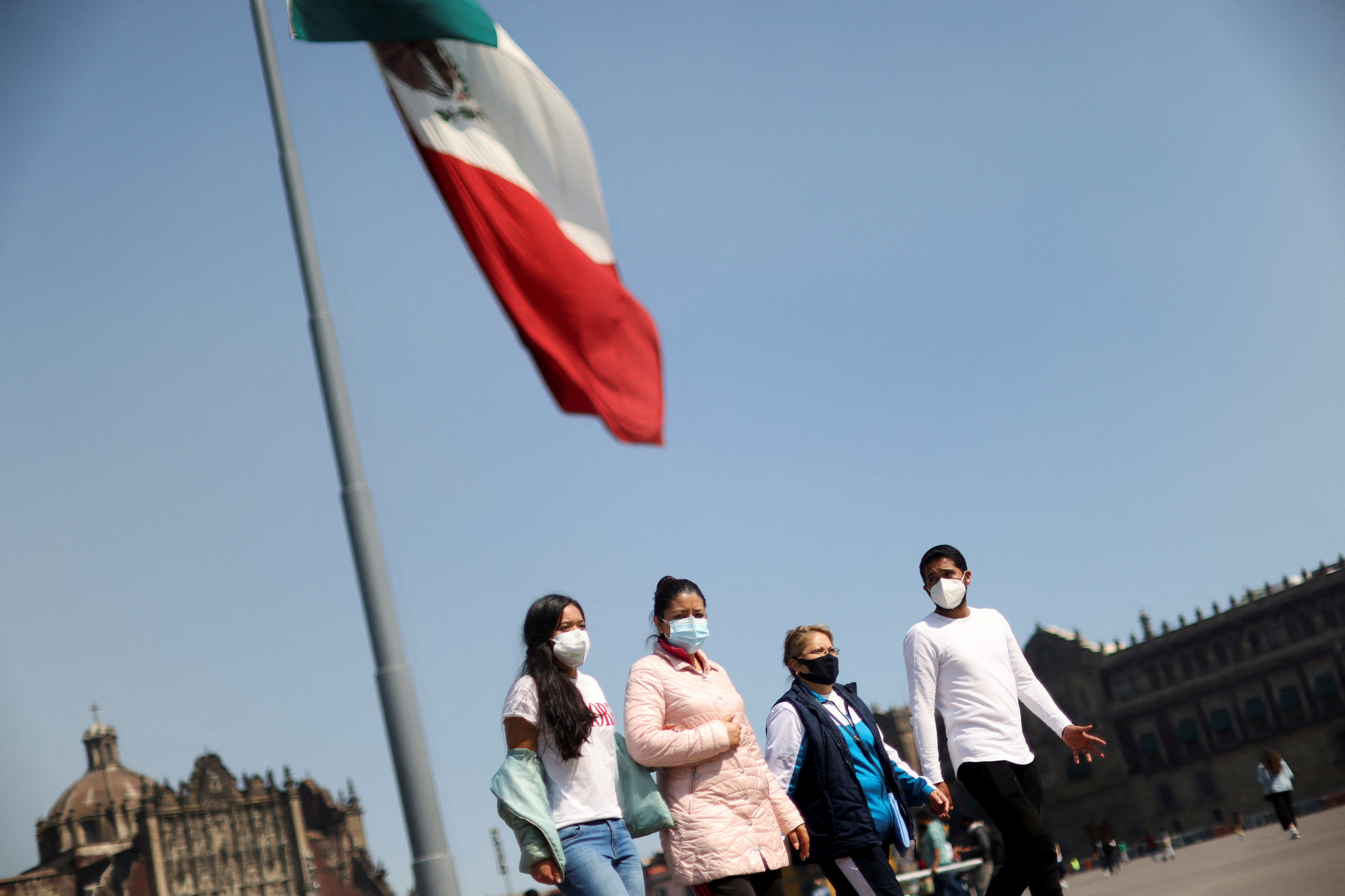 México rompió récord histórico de contagios en tres ocasiones durante una misma semana. (Foto: REUTERS/Edgard Garrido)