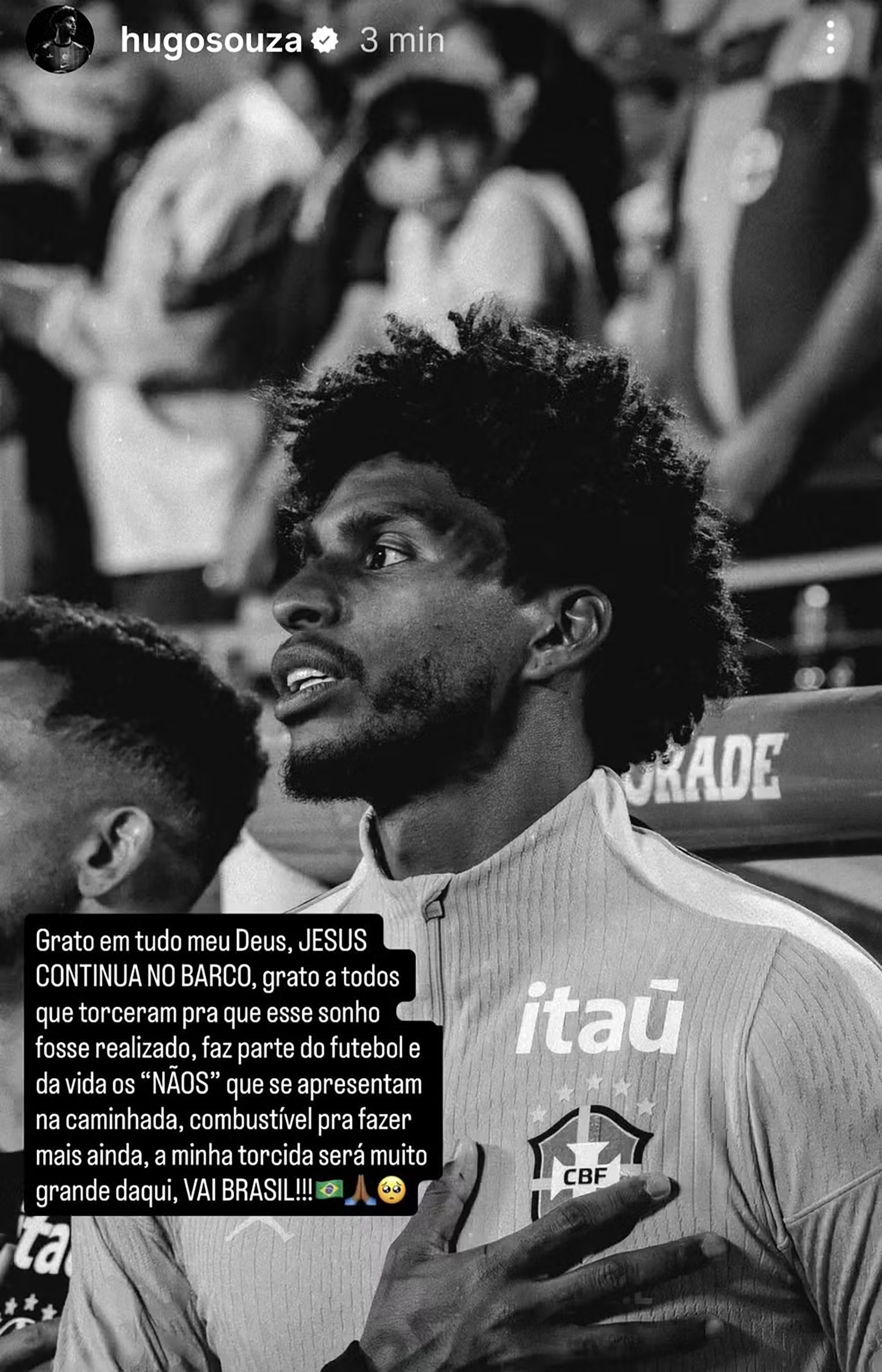 Se film&oacute; durante la convocatoria de Brasil para el Mundial, no fue citado por Ancelotti y subi&oacute; el video: 