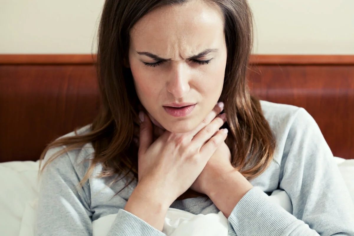 ¿Cuáles son los síntomas iniciales de problemas a la tiroides? 