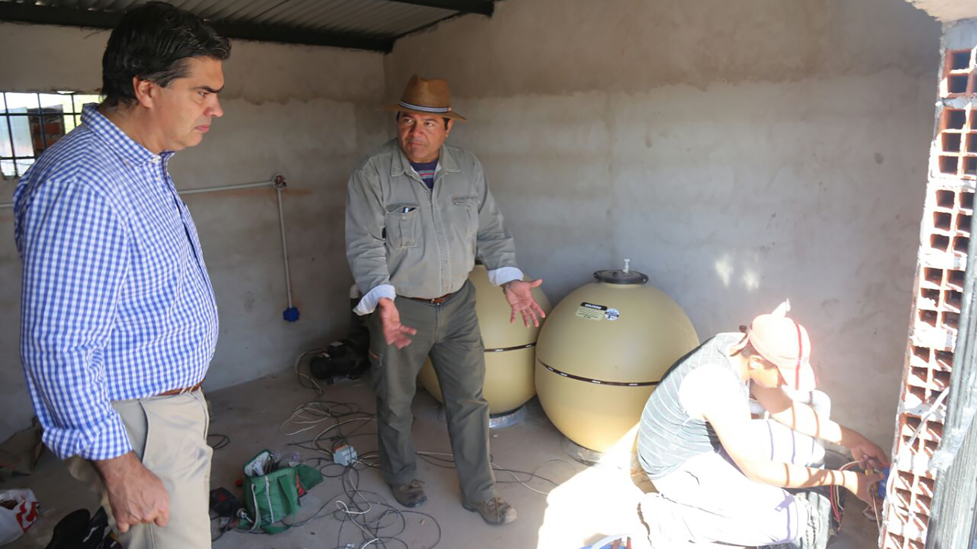 Jorge Capitanich, de visita en el Barrio Emerenciano. 