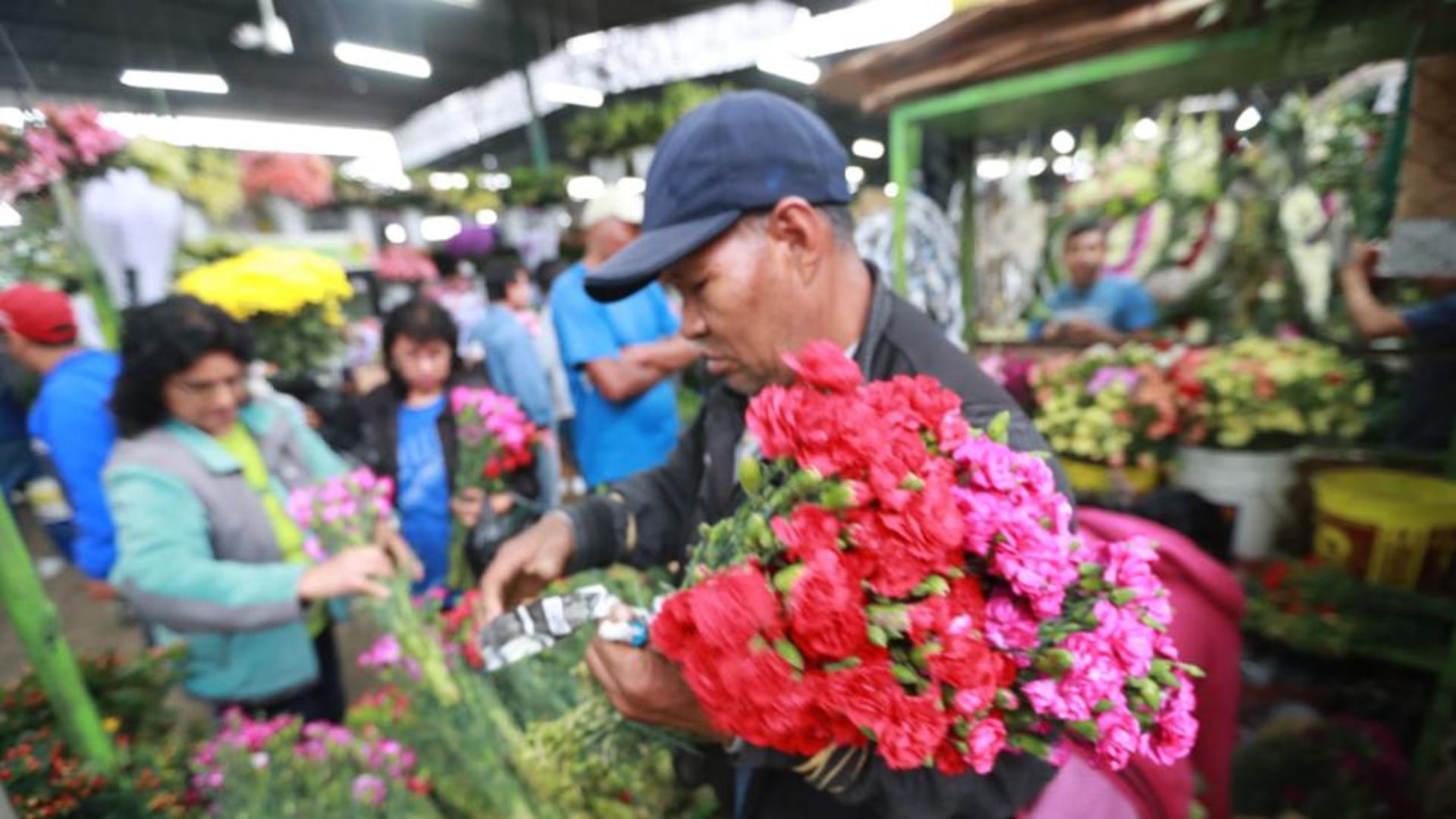 Mercado de Flores de Piedra Liza: dónde inició y cómo llegaron al Rímac -  Infobae