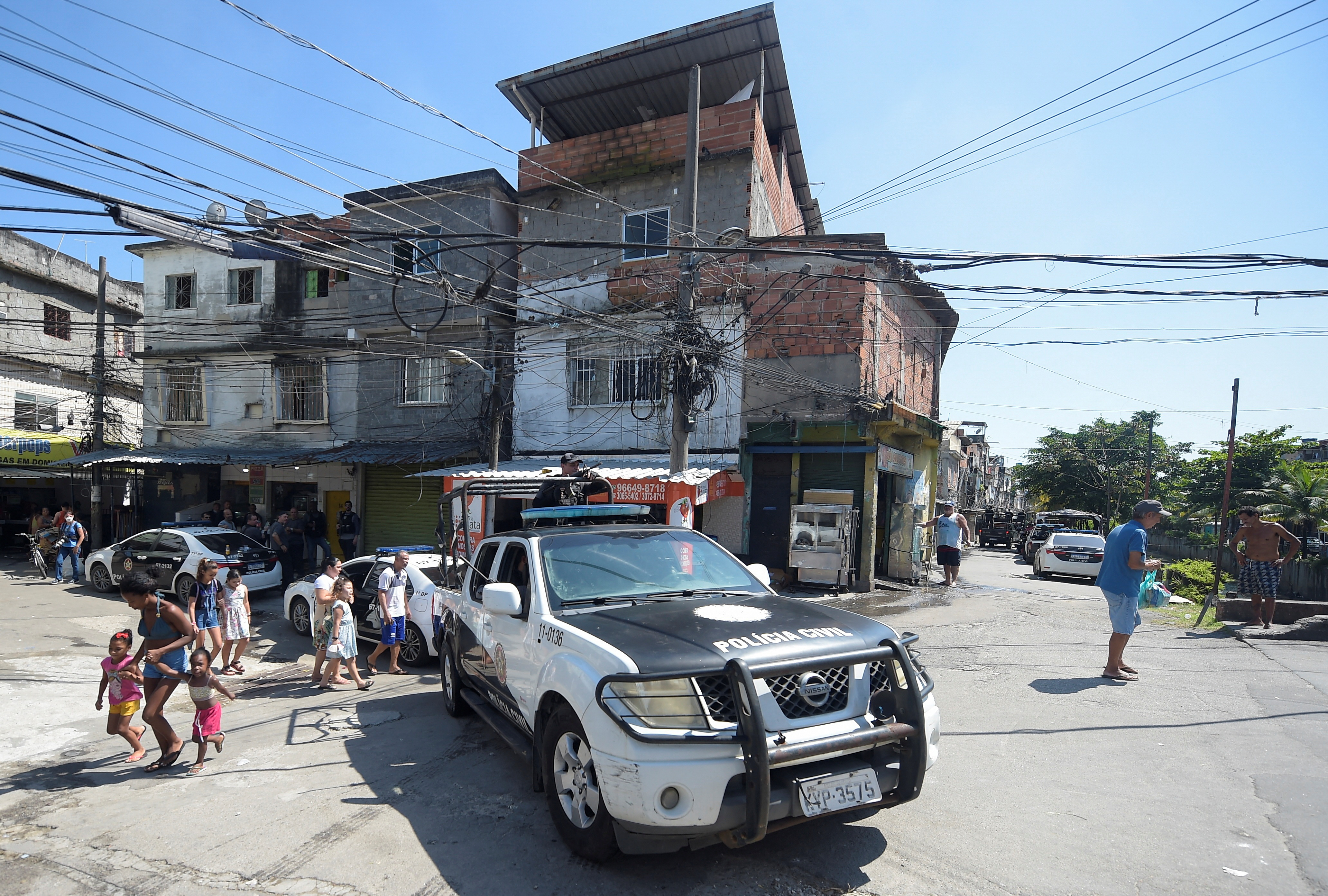  el gobernador de Río, Claudio Castro, pretende impulsar “un gran proceso de transformación” de las favelas del estado de Río. (REUTERS/Alexandre Loureiro)