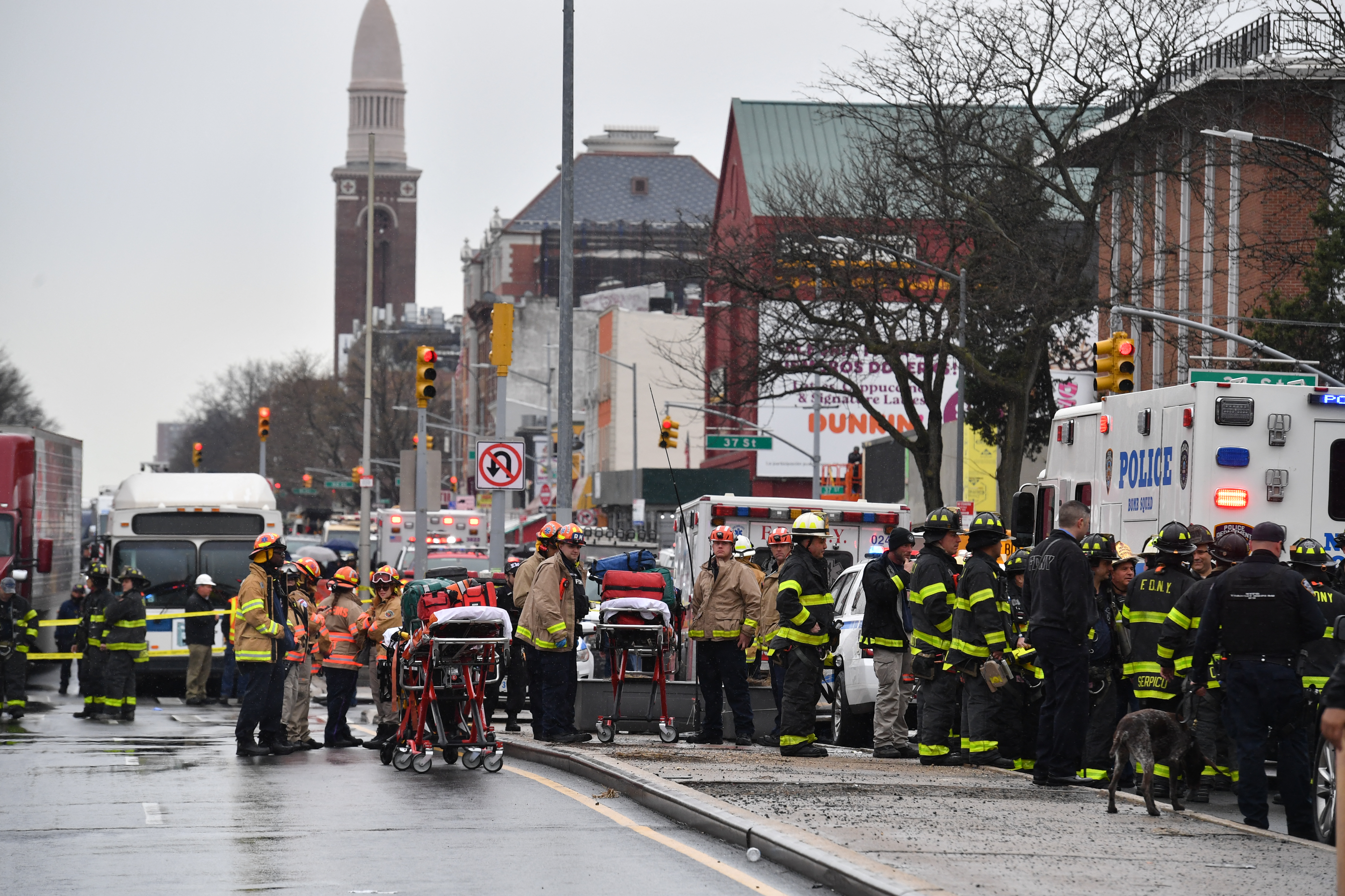 Sin víctimas mortales hasta el momentos, reportó el Departamento de Policía de Nueva York. (Photo by ANGELA  WEISS / AFP)