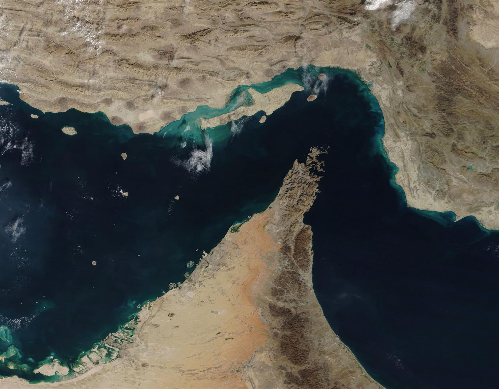 Ir&aacute;n dilata nuevas reuniones con Estados Unidos e insiste en arancelar el paso por estrecho de Ormuz junto con Om&aacute;n