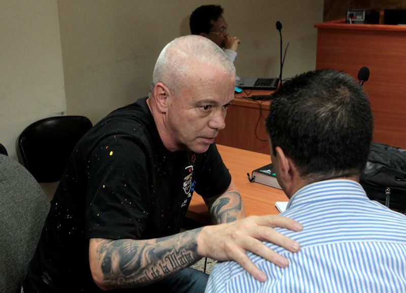 Foto de archivo de Jhon Jairo Velásquez Vásquez, alias "Popeye", antes de presentarse ante un juez tras ser capturado en Medellín. 
May 25, 2018. REUTERS/Fredy Builes