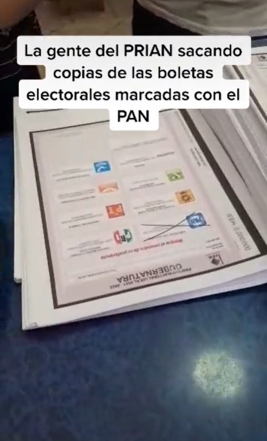 It is seen that the presumed ballots have a cross over the box with the PAN logo (Photo: Tik Tok/@carolinaviggianooo)