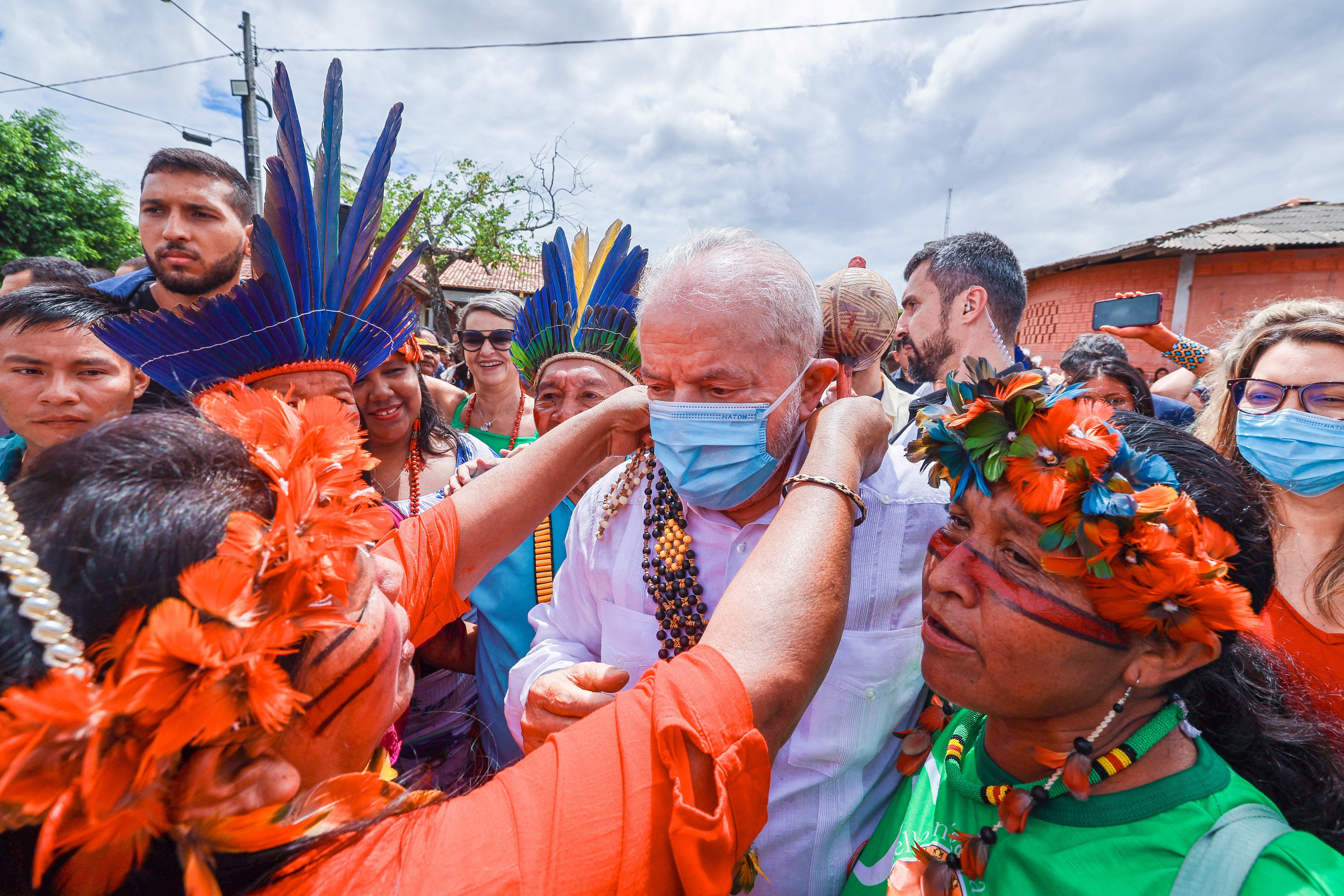 Lula visited a Yanomami health center in Boa Vista on Saturday.  (Reuters)