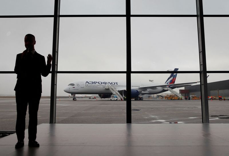 Imagen de archivo del primer avión Airbus A350-900 de la aerolínea de bandera rusa Aeroflot durante una presentación a la prensa en el Aeropuerto Internacional Sheremetyevo en las afueras de Moscú, Rusia. 4 de marzo, 2020. REUTERS/Maxim Shemetov/Archivo