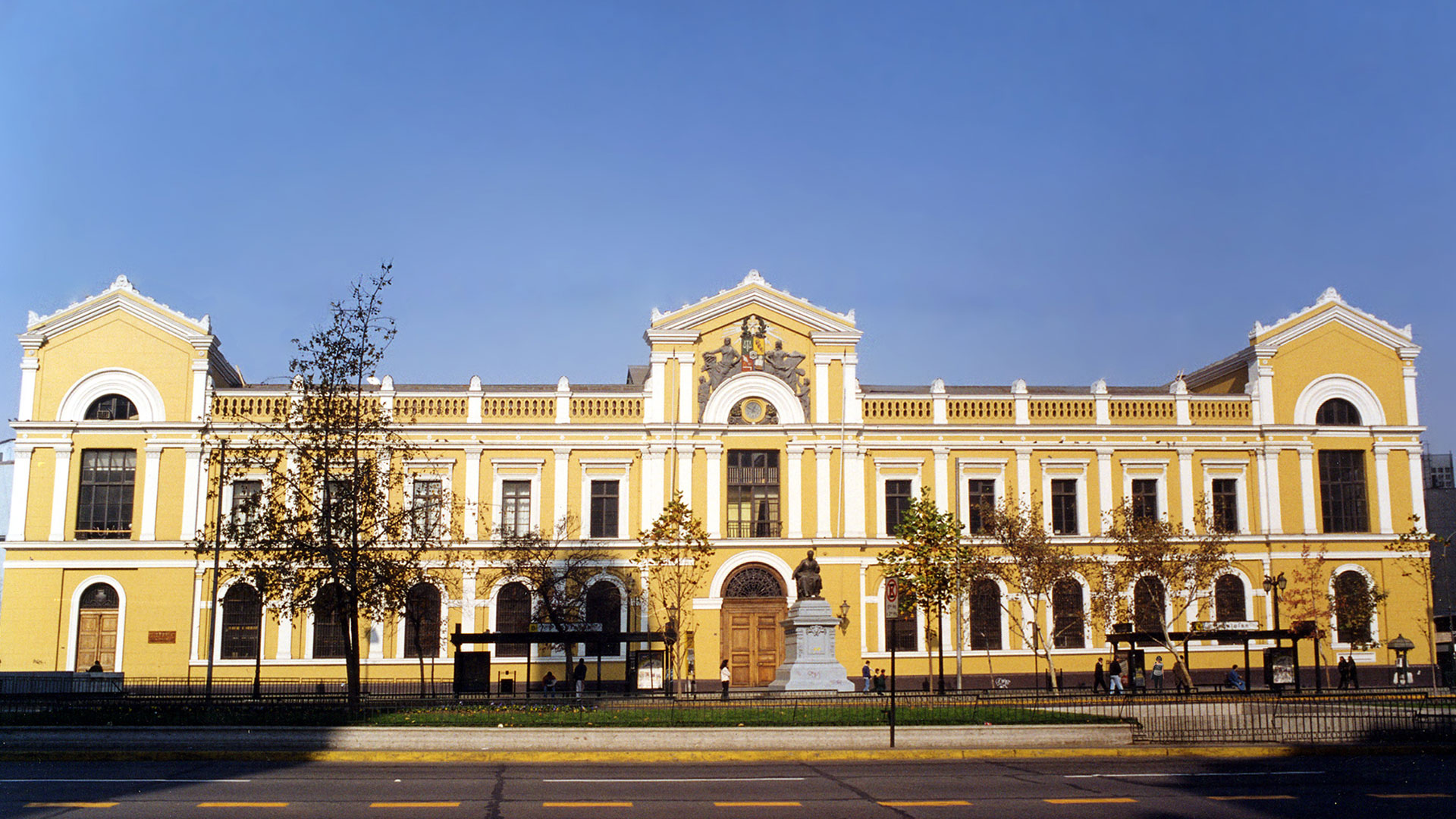 La Casa Central de la Universidad de Chile, ubicada en Santiago.