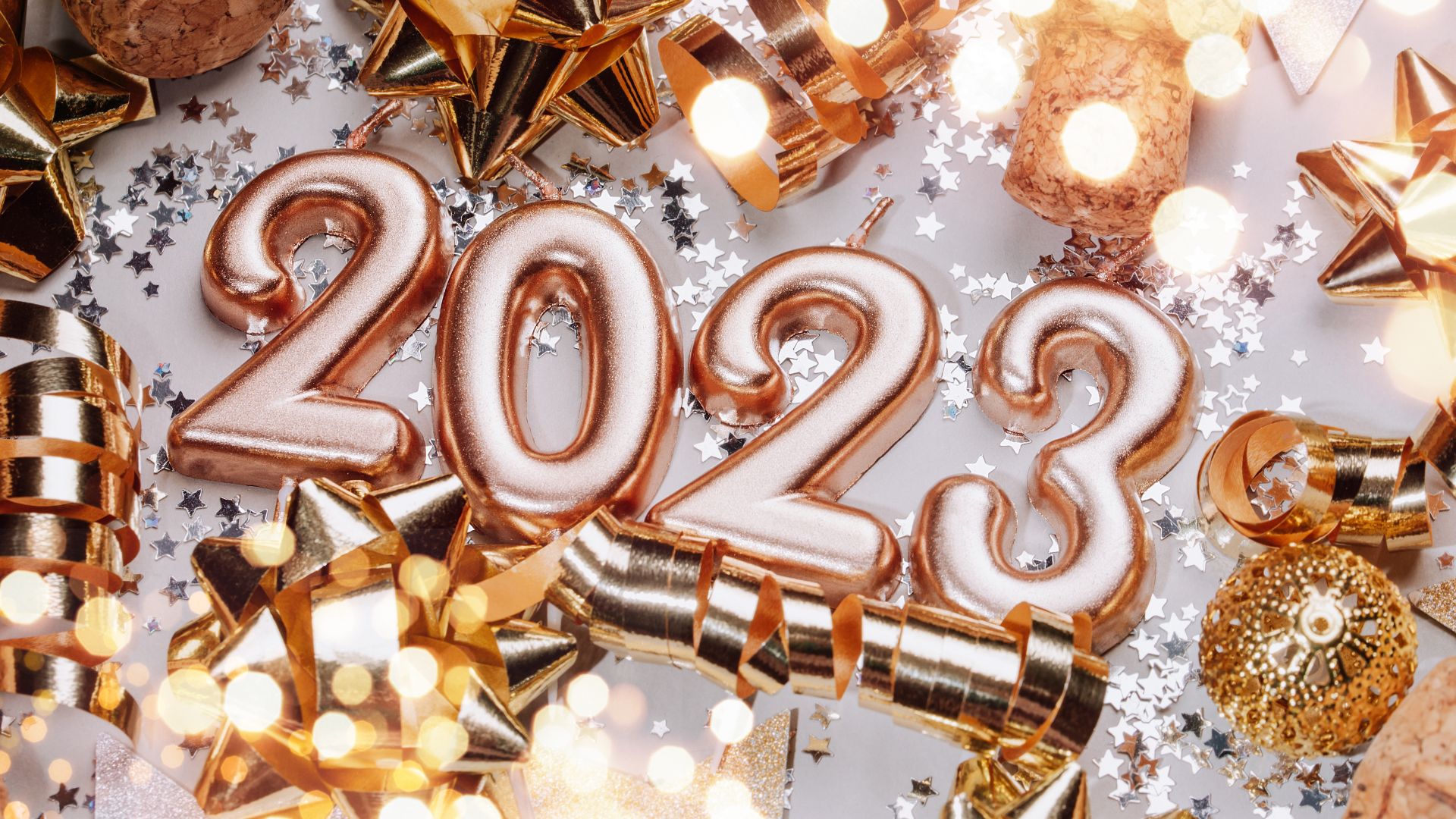 Año Nuevo 2023 se inicia con feriados y fin de semana largo